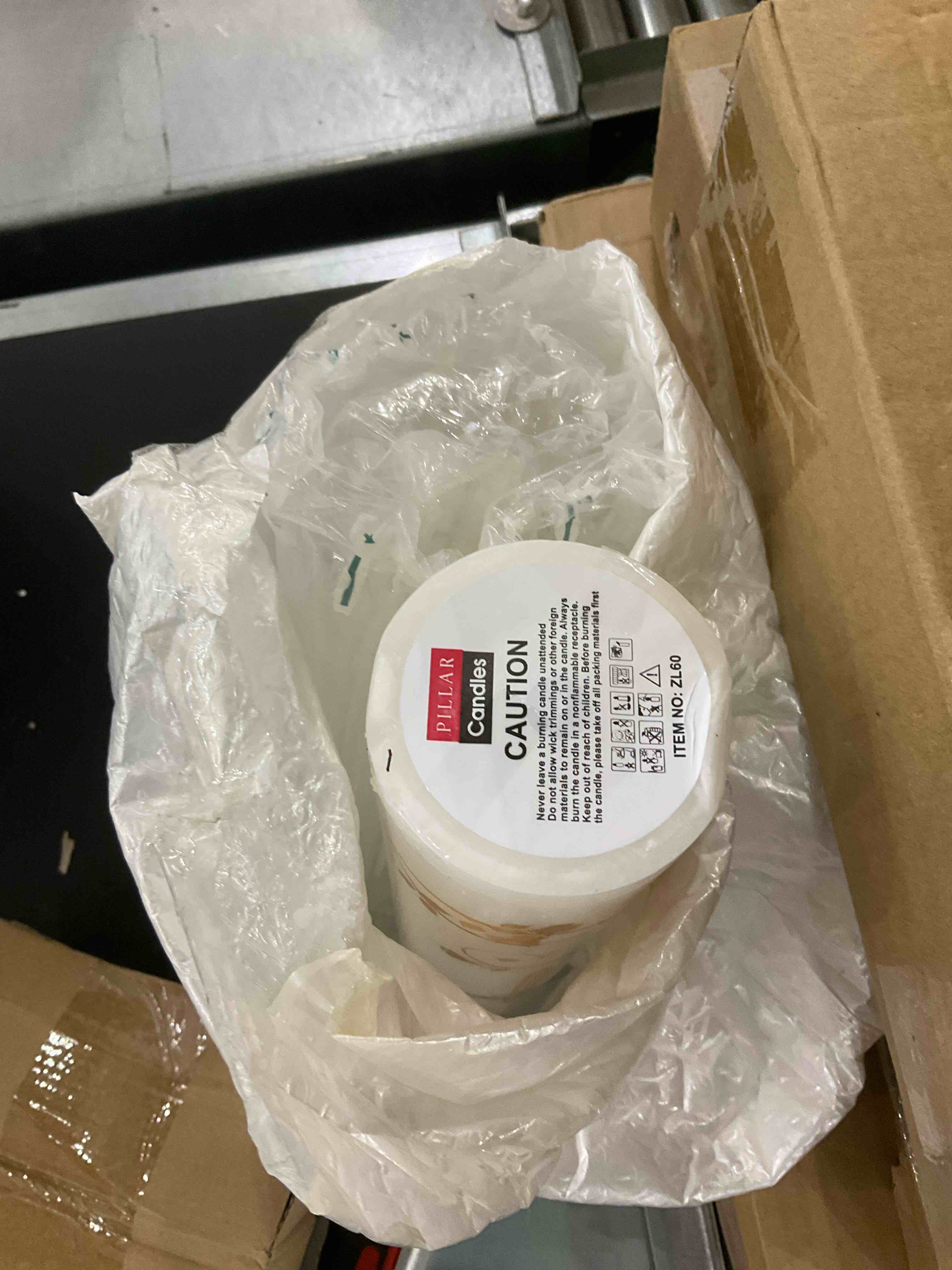 https://s3.amazonaws.com/lotting-images-prod/bidfta/EXS00815198_1698329108622.jpeg