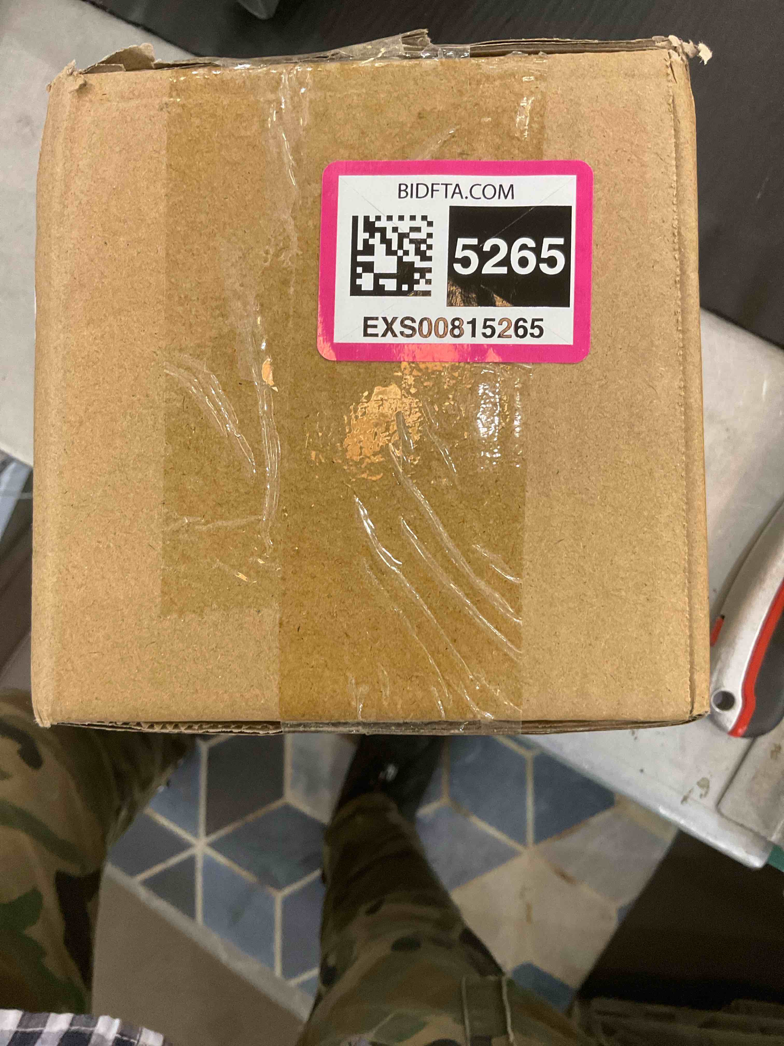 https://s3.amazonaws.com/lotting-images-prod/bidfta/EXS00815265_1698342853652.jpeg