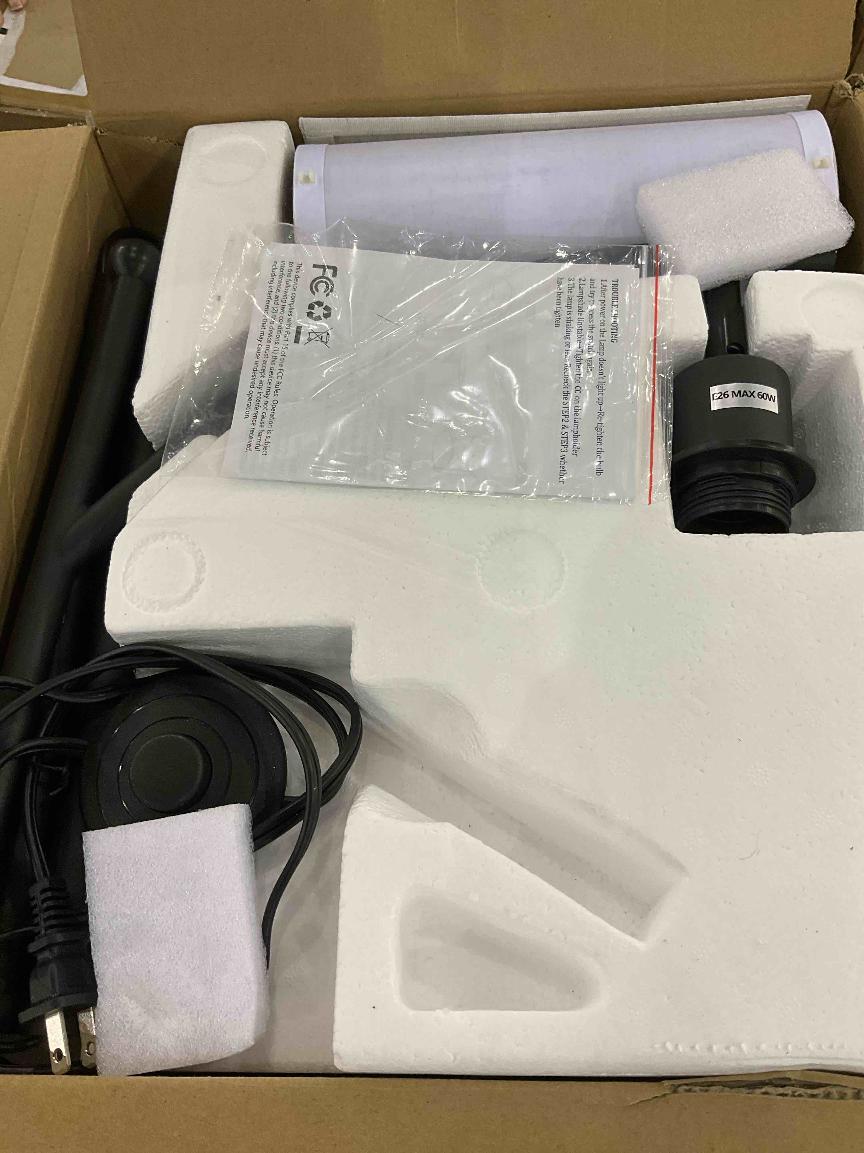 https://s3.amazonaws.com/lotting-images-prod/bidfta/EXS00815421_1698692259483.jpeg