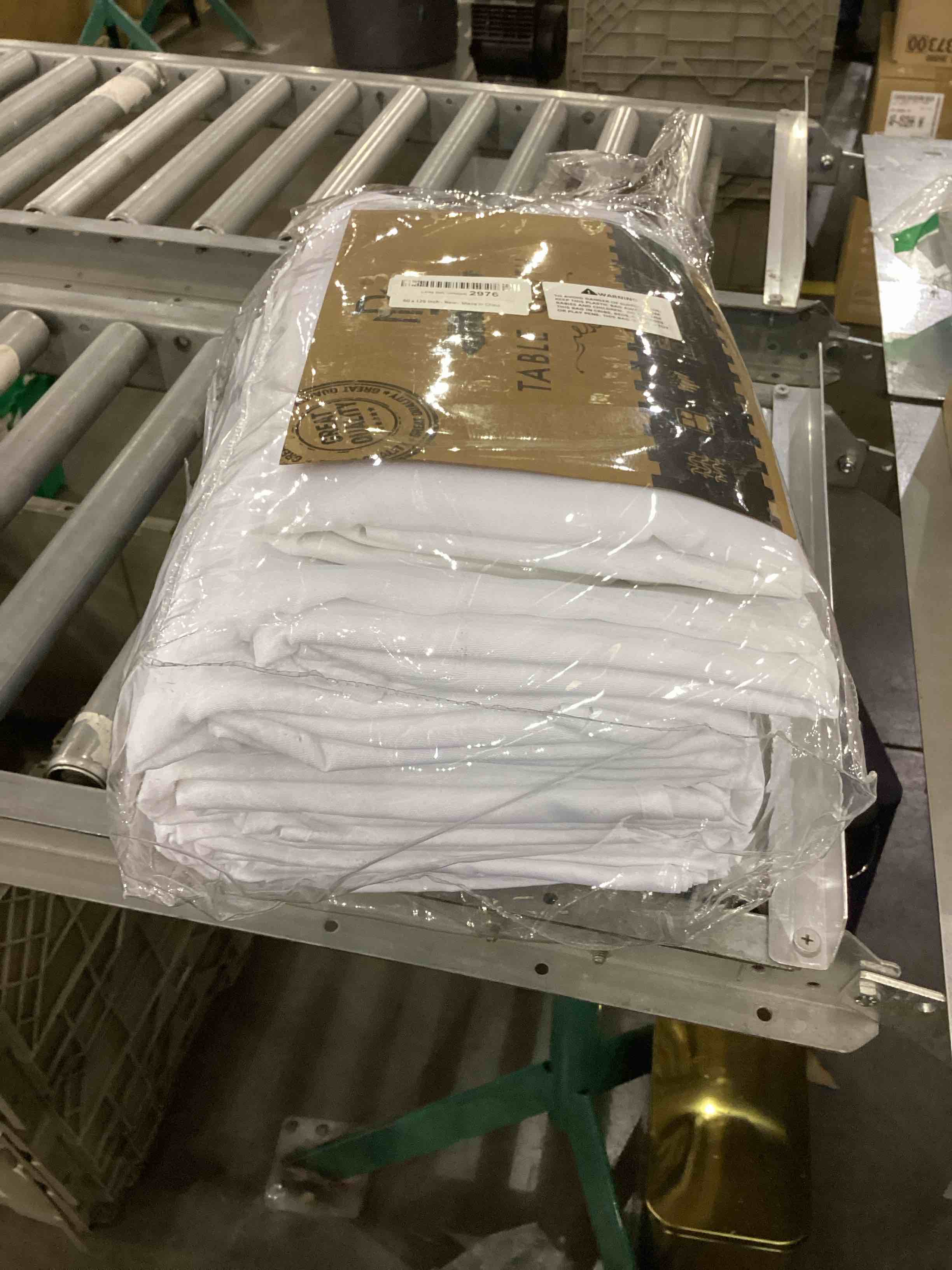 6 Pack White Tablecloths for 8 Foot Rectangle Tables 60 x 126 Inch - 8ft Rectangular Bulk Linen Polyester Fabric Washable Long Table Clothes for Wedding Reception Banquet Party Buffet Restaurant