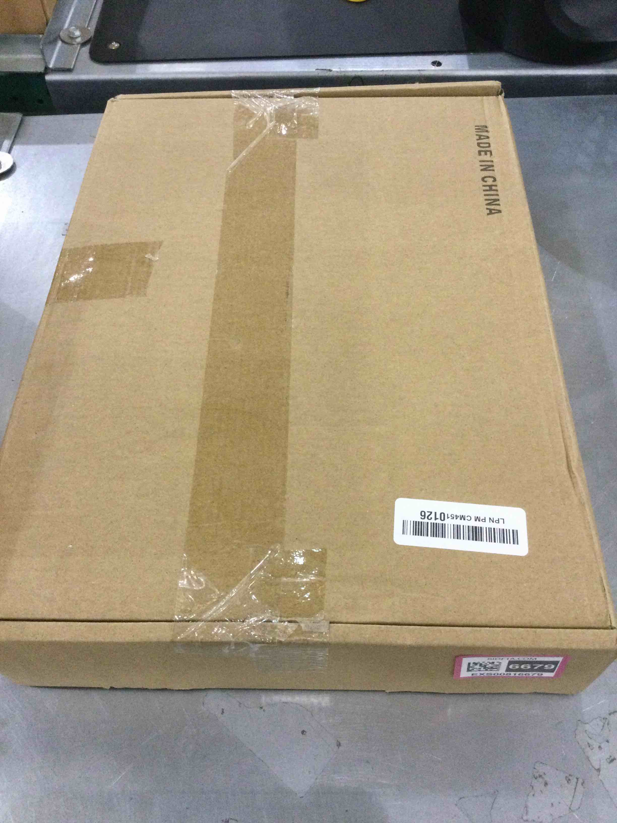 https://s3.amazonaws.com/lotting-images-prod/bidfta/EXS00816679_1699455381315.jpeg