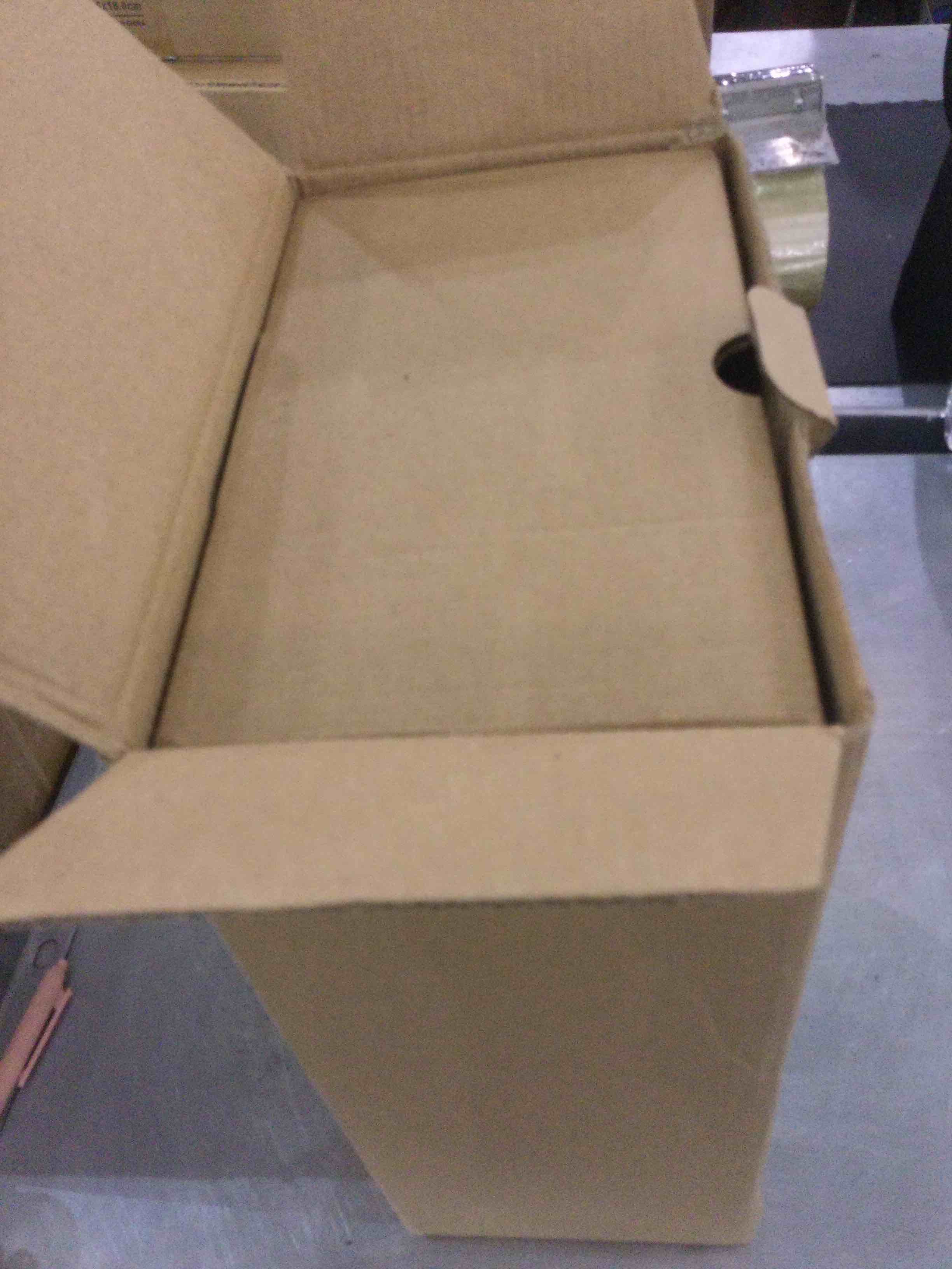 https://s3.amazonaws.com/lotting-images-prod/bidfta/EXS00816886_1699546889435.jpeg