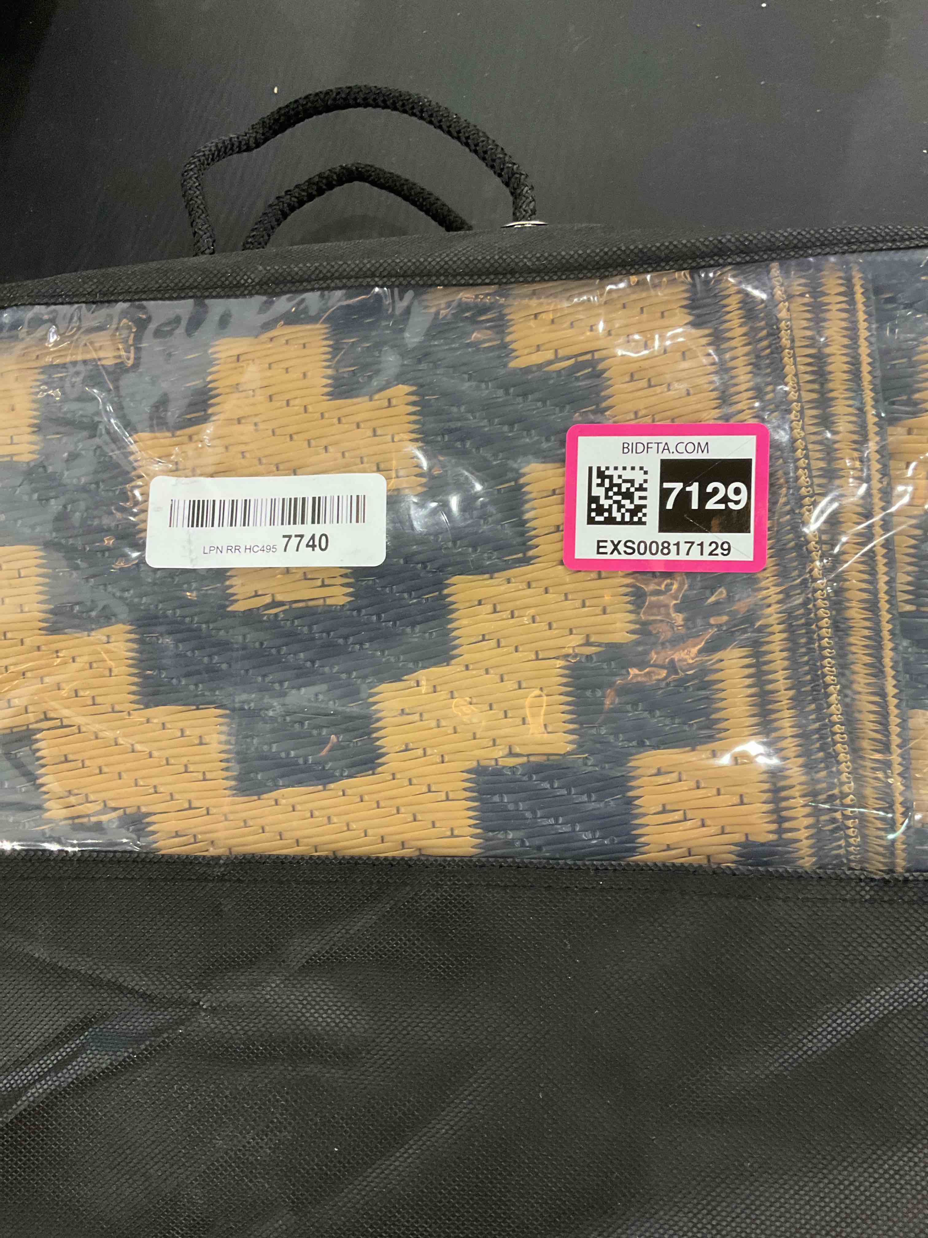 SAND MINE Reversible Mats, Plastic Straw Rug, Modern Area Rug, Large Floor Mat and Rug for Outdoors, RV, Patio, Backyard, Deck, Picnic, Beach, Trailer, Camping (4' x 6', Black & Brown Lattice)