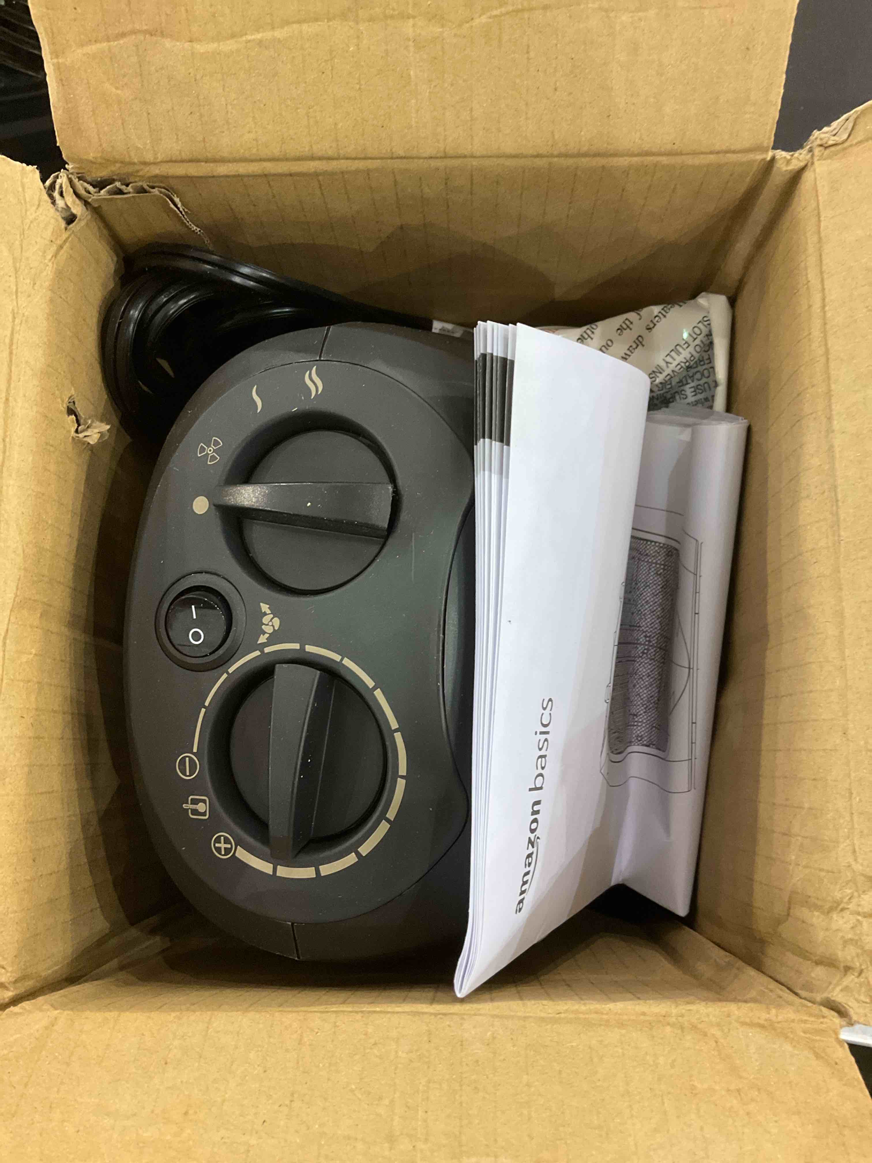 https://s3.amazonaws.com/lotting-images-prod/bidfta/EXS00817140_1698934434646.jpeg