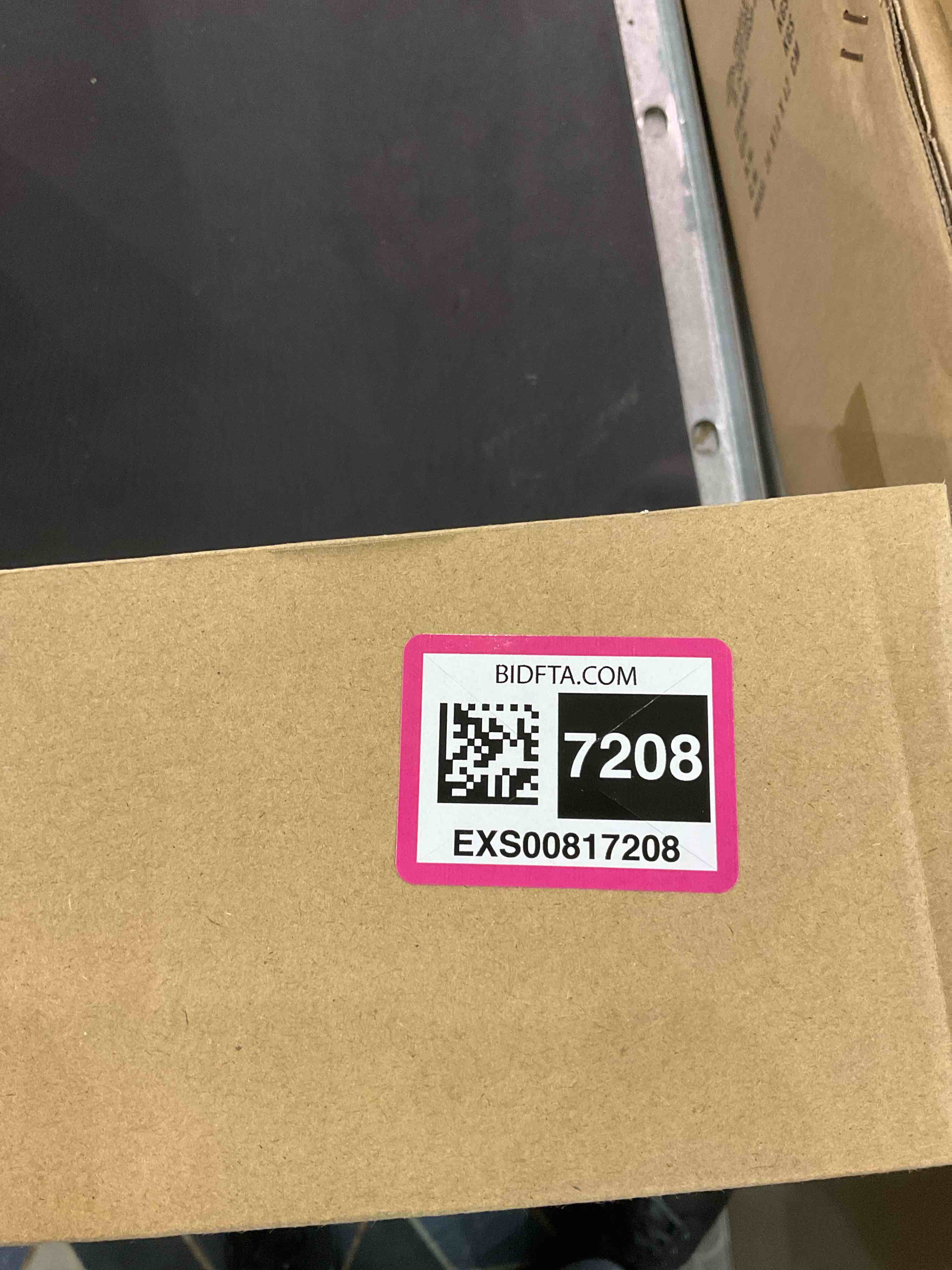 https://s3.amazonaws.com/lotting-images-prod/bidfta/EXS00817208_1699275921830.jpeg