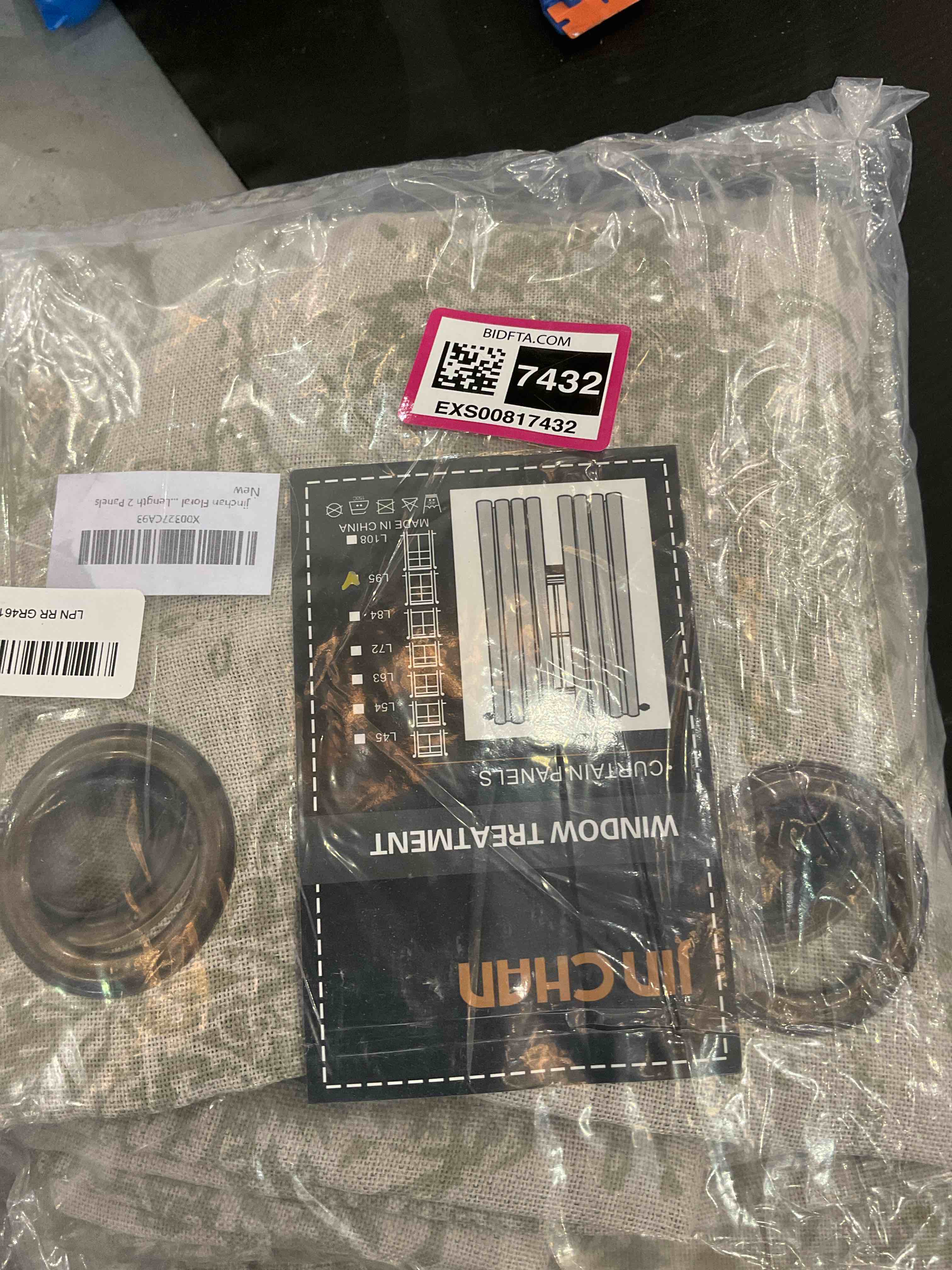 https://s3.amazonaws.com/lotting-images-prod/bidfta/EXS00817432_1699375095674.jpeg