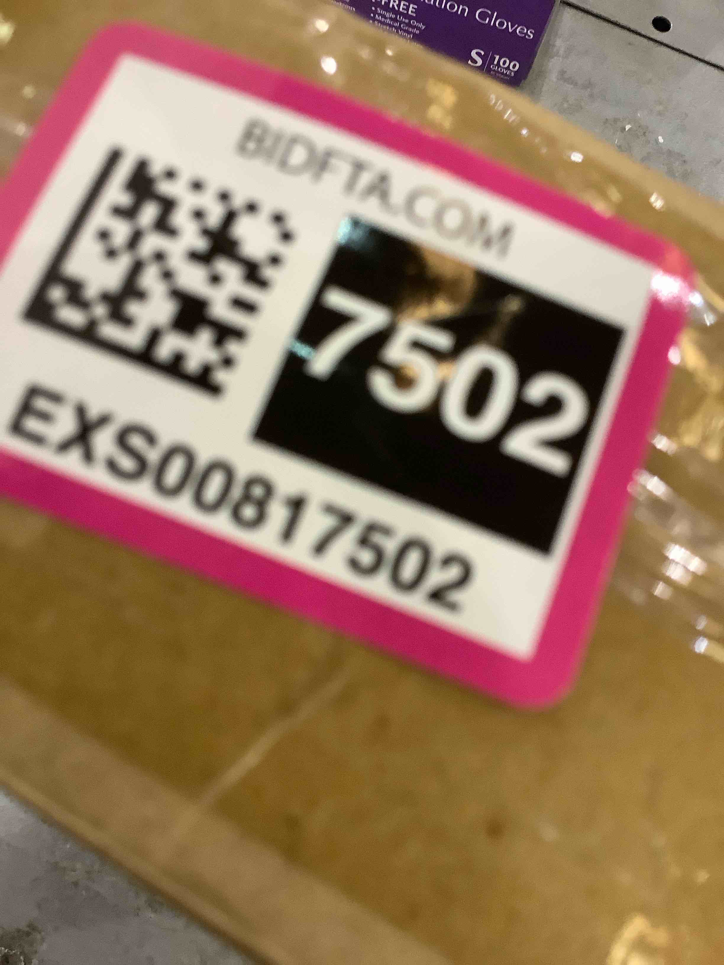 https://s3.amazonaws.com/lotting-images-prod/bidfta/EXS00817502_1698254211557.jpeg