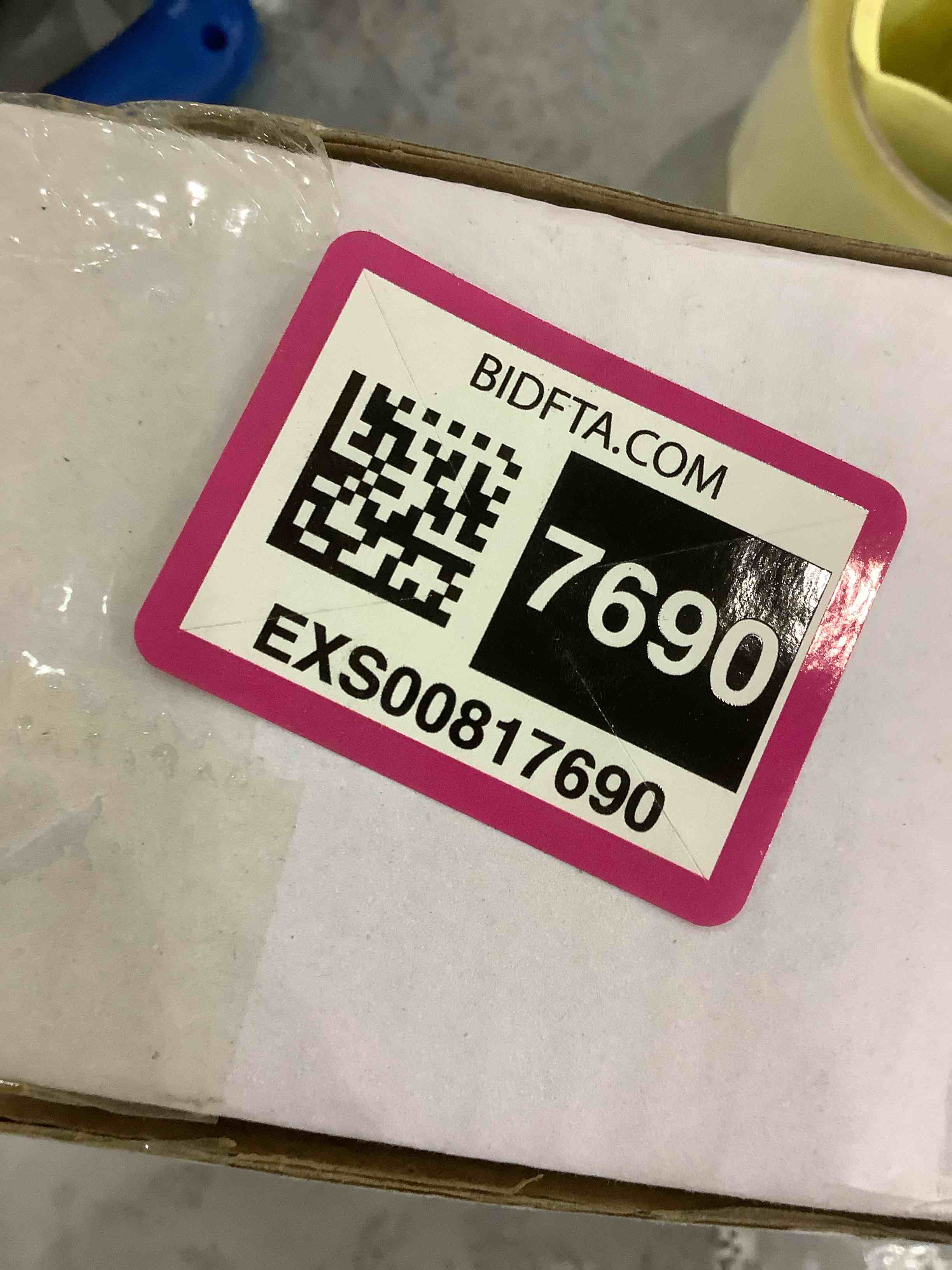 https://s3.amazonaws.com/lotting-images-prod/bidfta/EXS00817690_1698666098984.jpeg