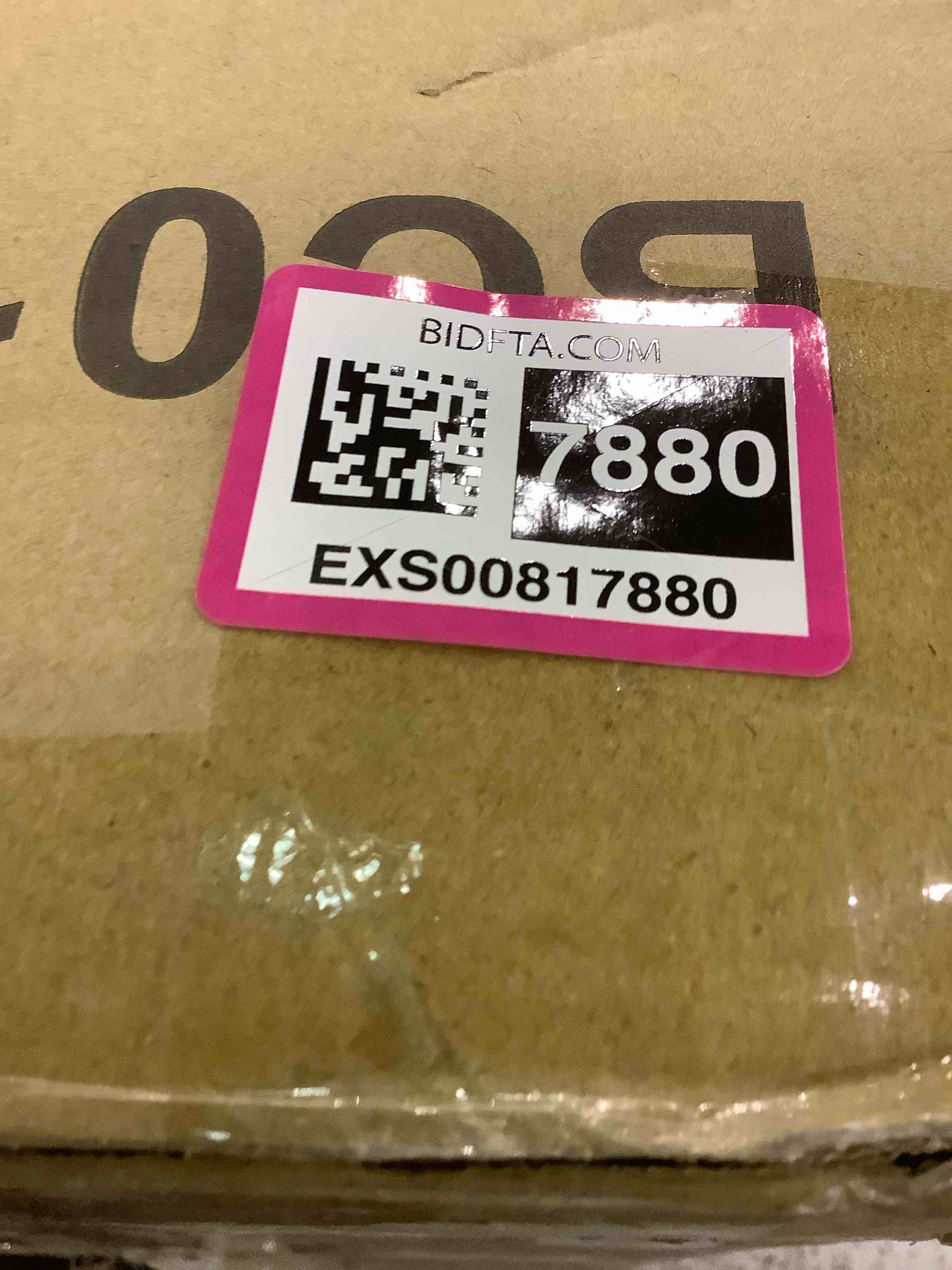 https://s3.amazonaws.com/lotting-images-prod/bidfta/EXS00817880_1698752262687.jpeg