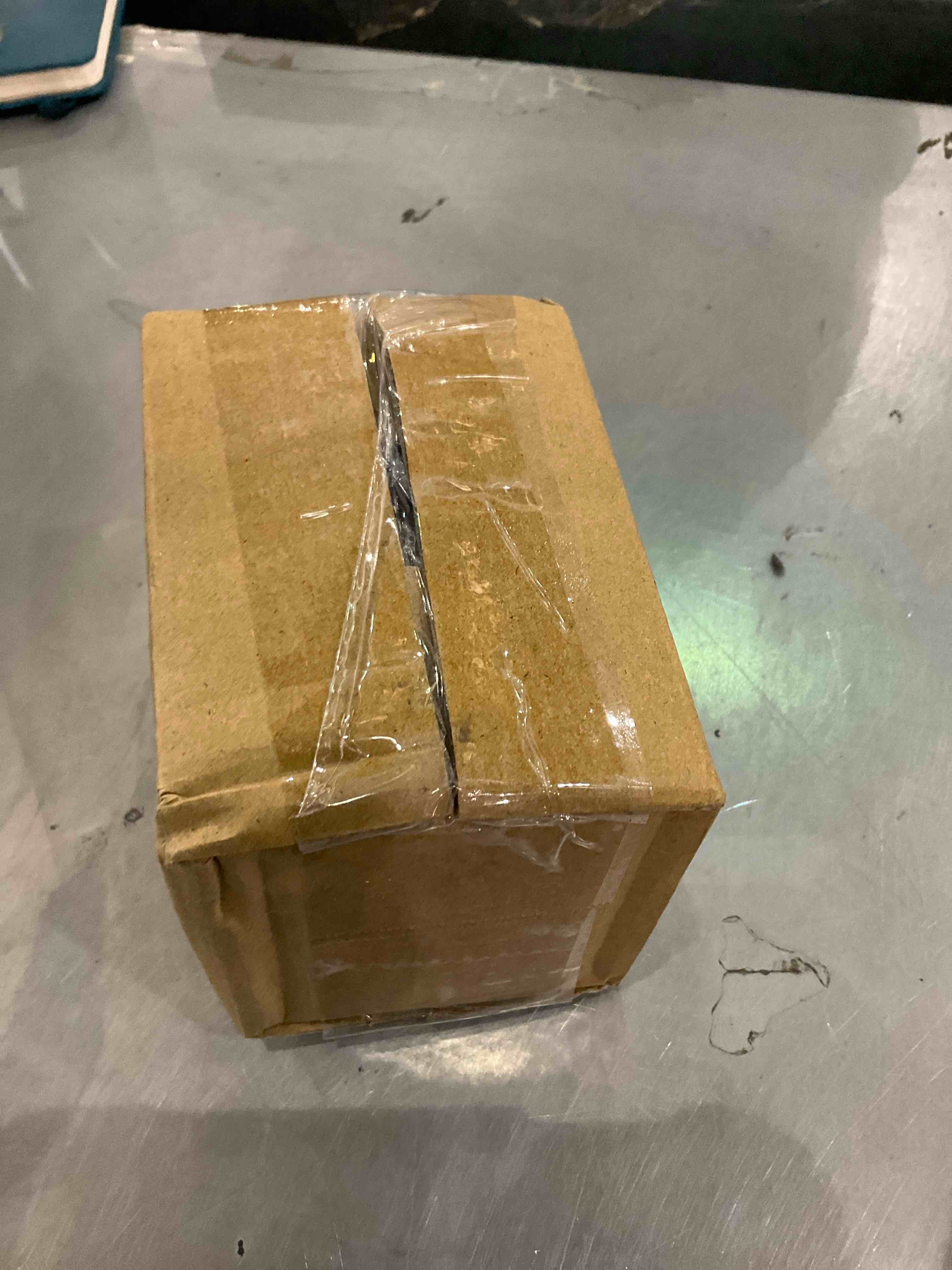 https://s3.amazonaws.com/lotting-images-prod/bidfta/EXS00818965_1698678308837.jpeg