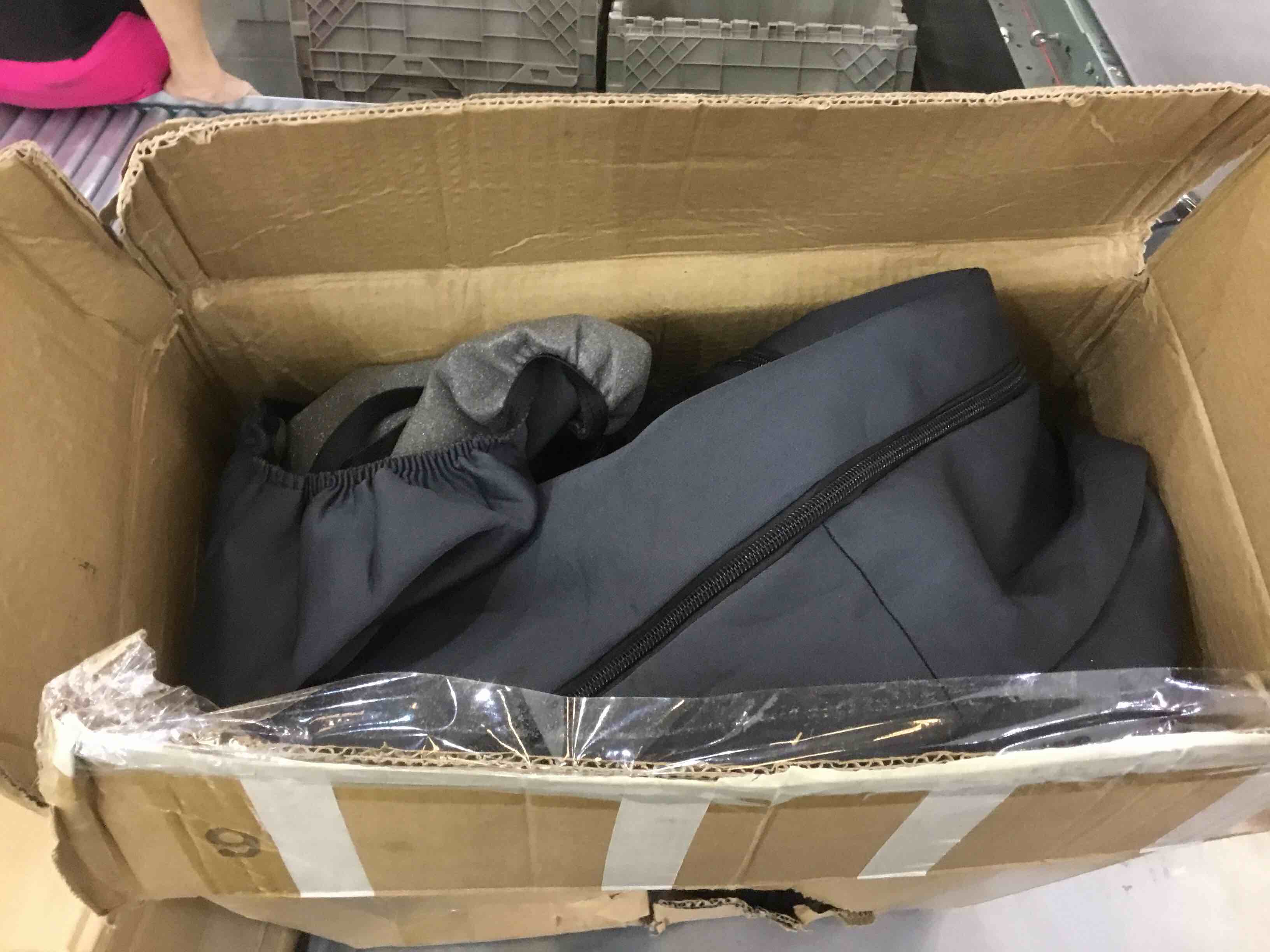 https://s3.amazonaws.com/lotting-images-prod/bidfta/EXS00819066_1698253886222.jpeg