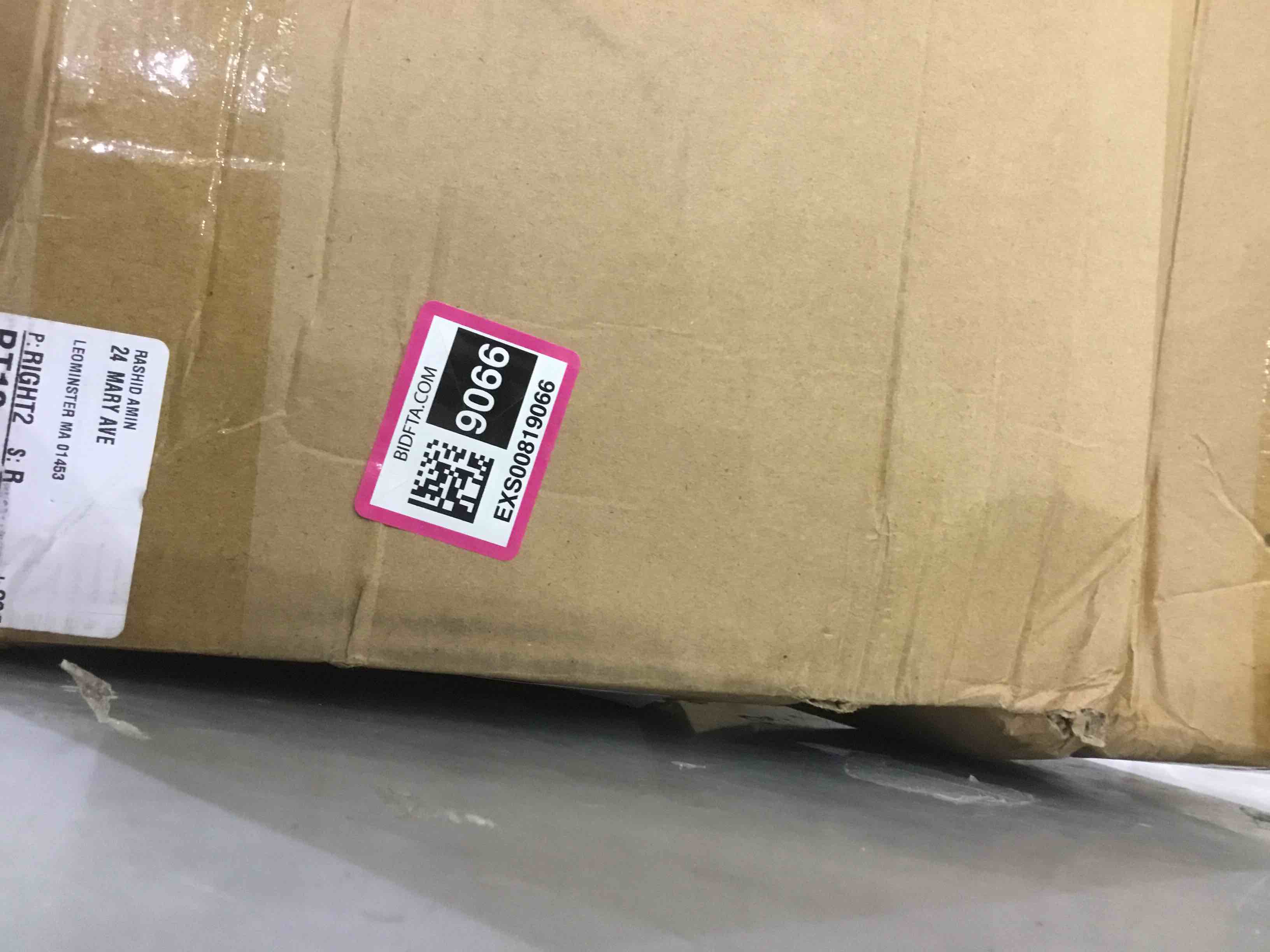 https://s3.amazonaws.com/lotting-images-prod/bidfta/EXS00819066_1698253910673.jpeg