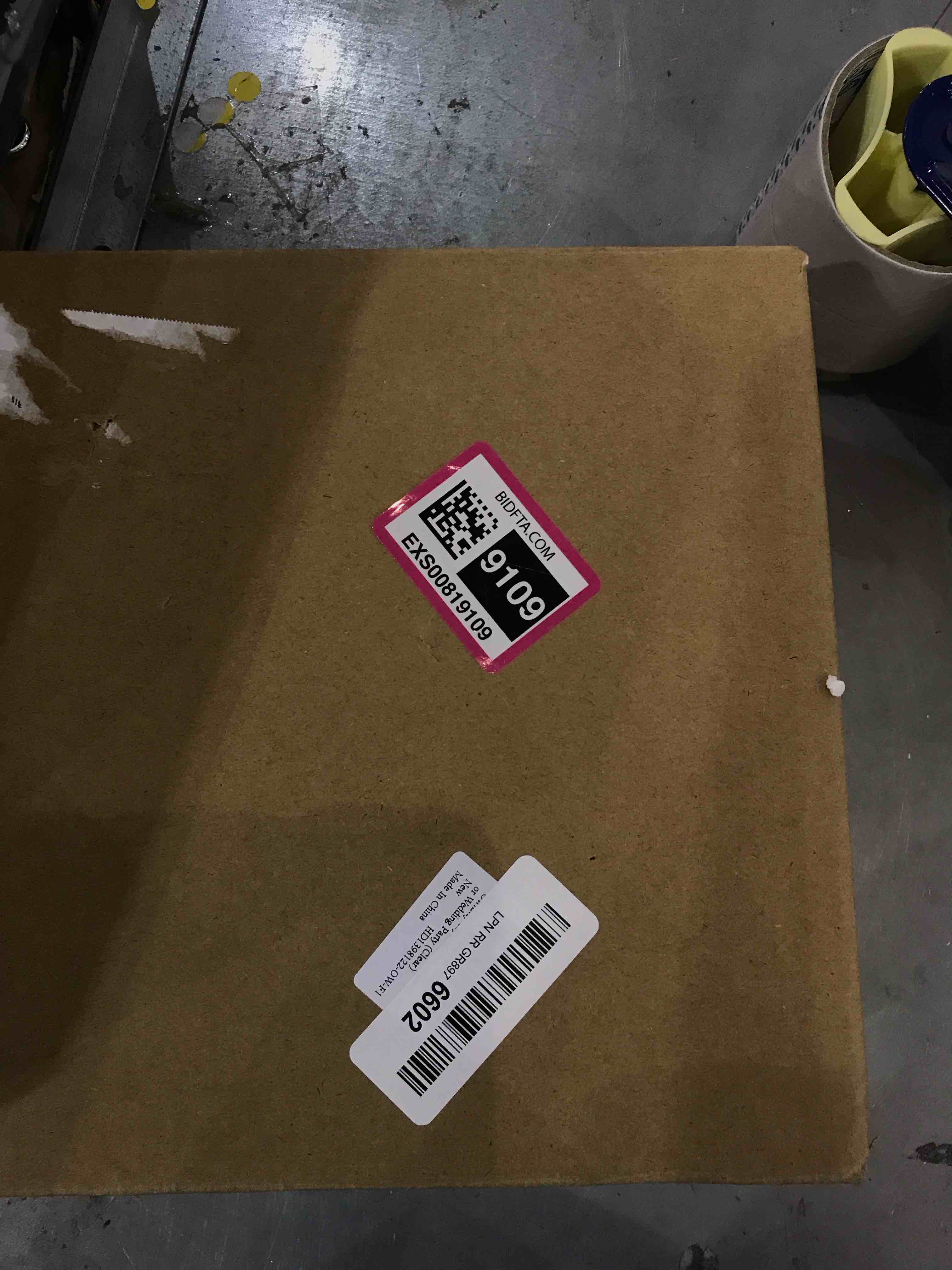 https://s3.amazonaws.com/lotting-images-prod/bidfta/EXS00819109_1698324623905.jpeg