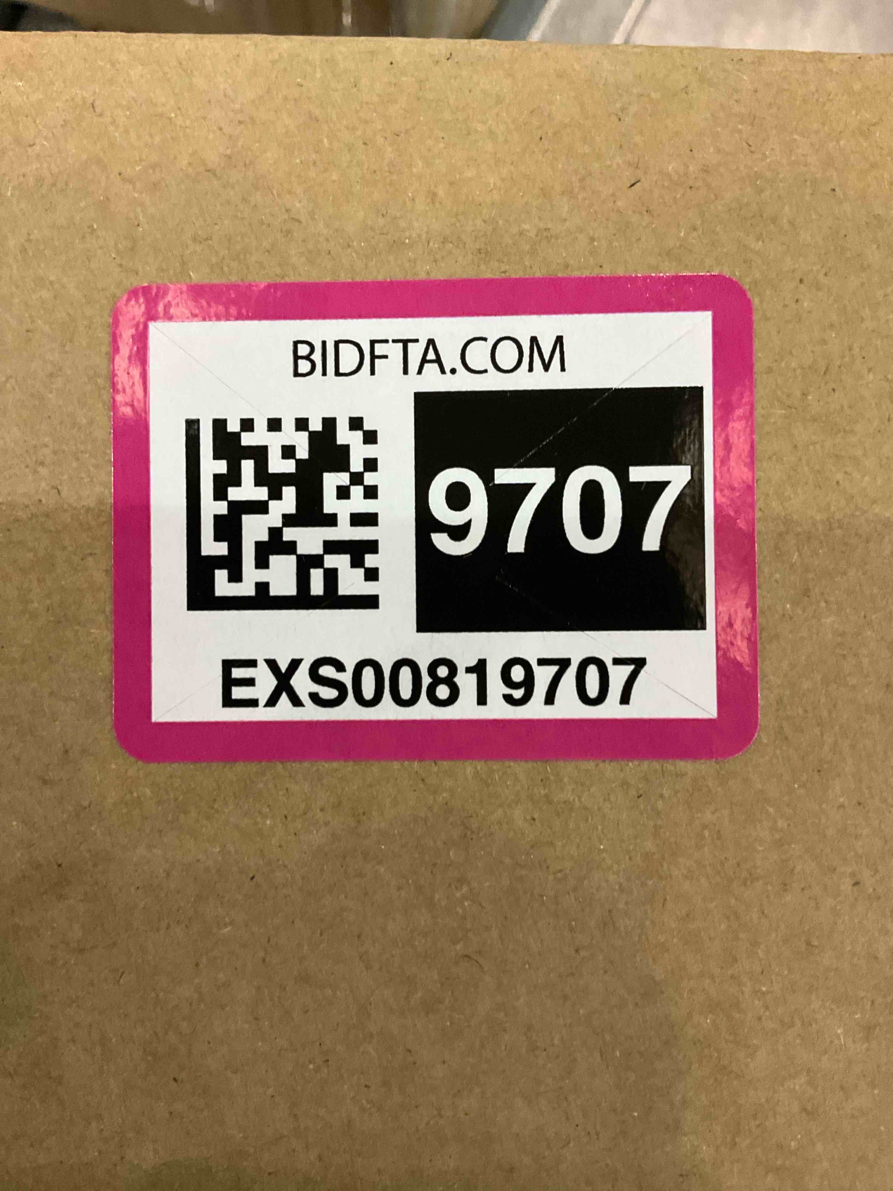 https://s3.amazonaws.com/lotting-images-prod/bidfta/EXS00819707_1698694679668.jpeg