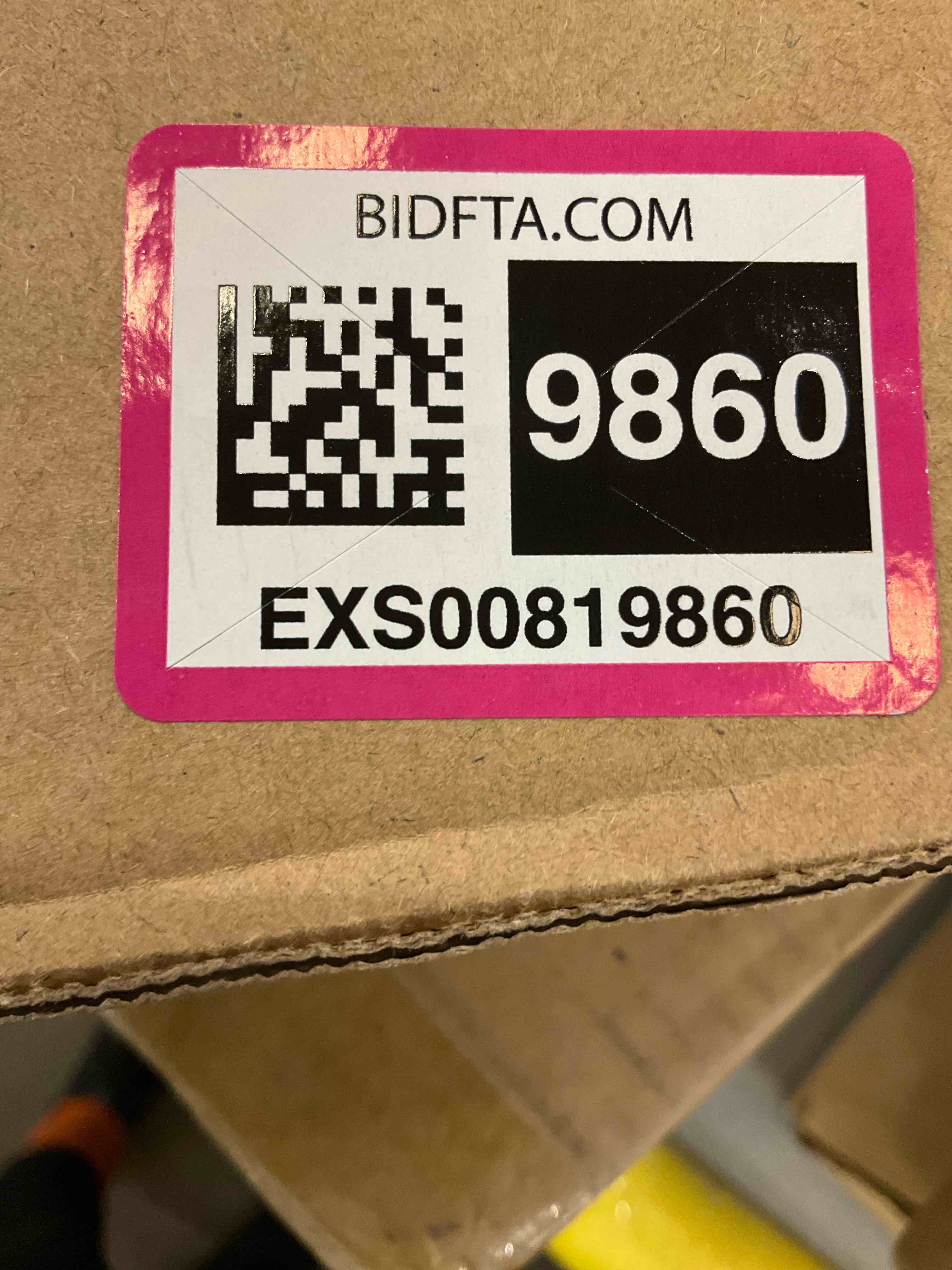 https://s3.amazonaws.com/lotting-images-prod/bidfta/EXS00819860_1698774277657.jpeg