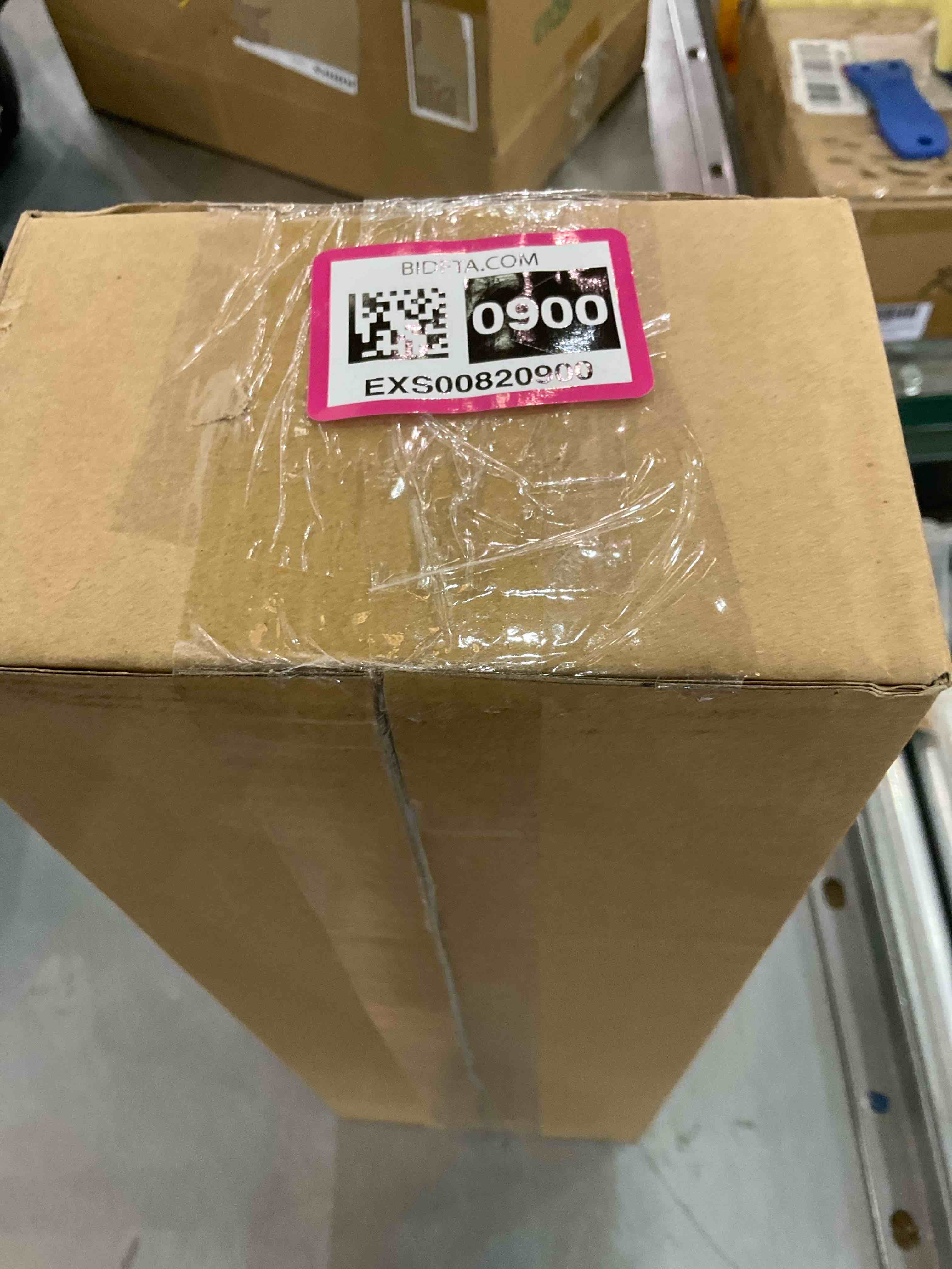 https://s3.amazonaws.com/lotting-images-prod/bidfta/EXS00820900_1699631550662.jpeg