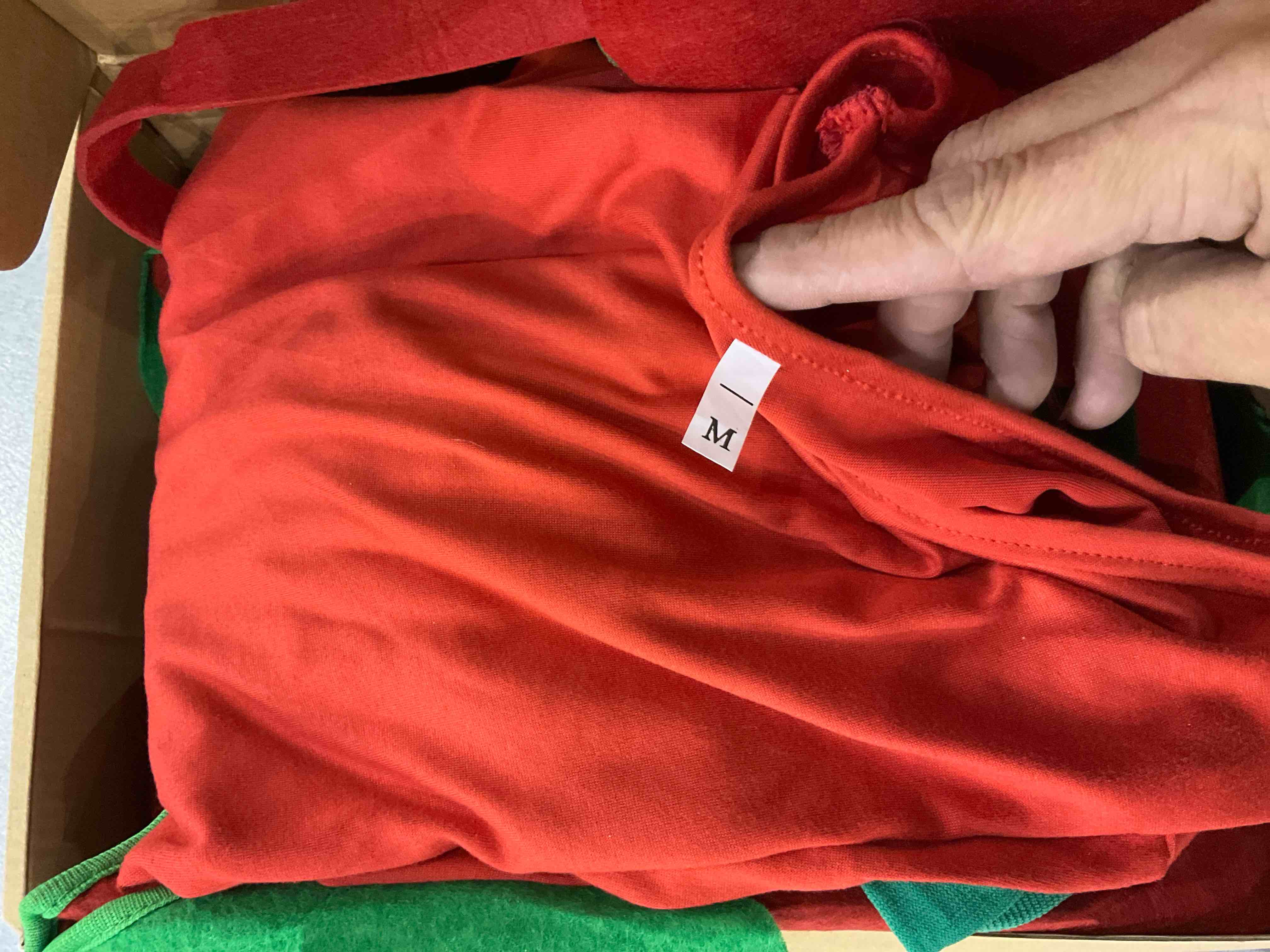 https://s3.amazonaws.com/lotting-images-prod/bidfta/EXS00821614_1703251136462.jpeg