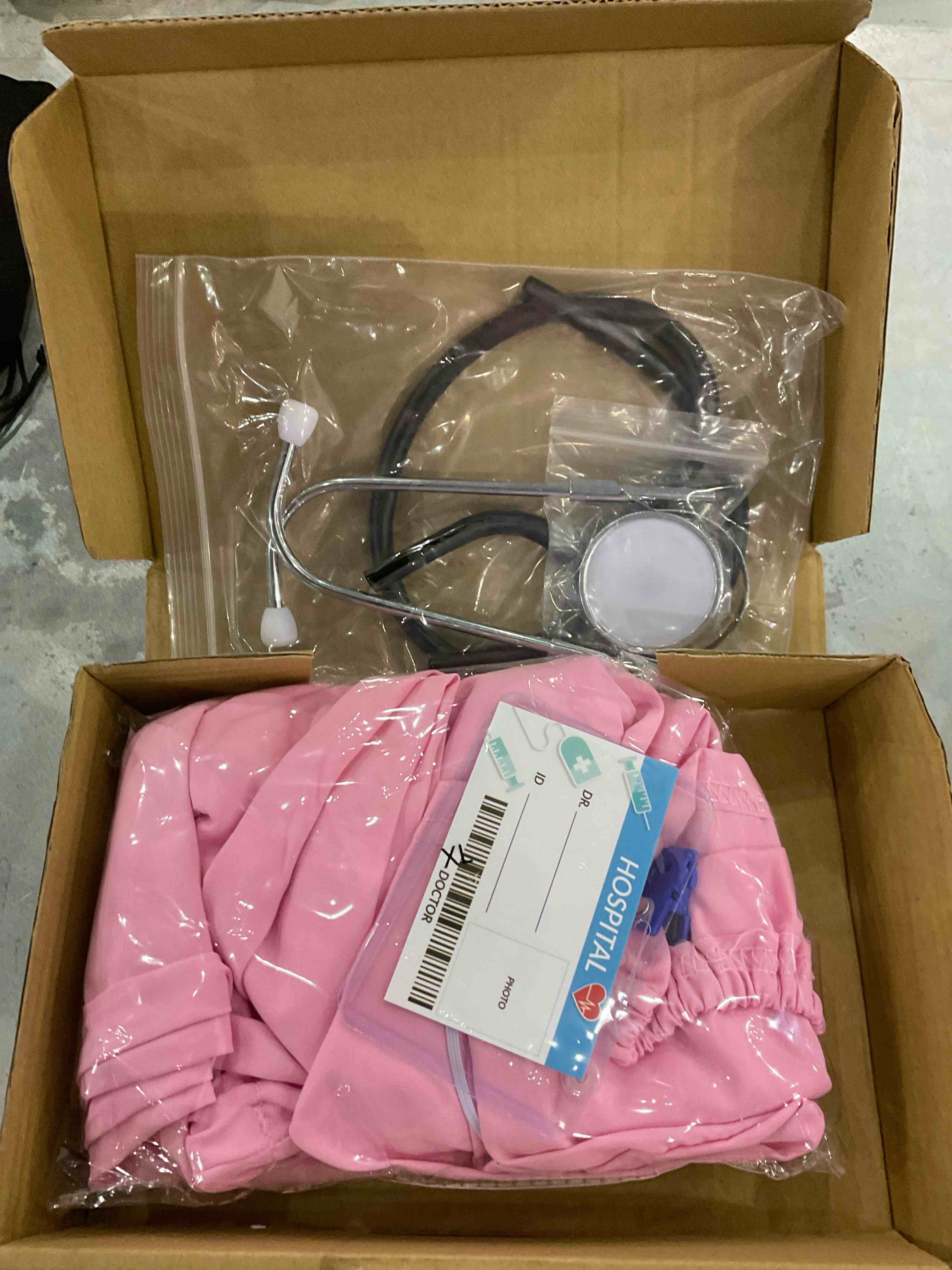 https://s3.amazonaws.com/lotting-images-prod/bidfta/EXS00822734_1700051005133.jpeg