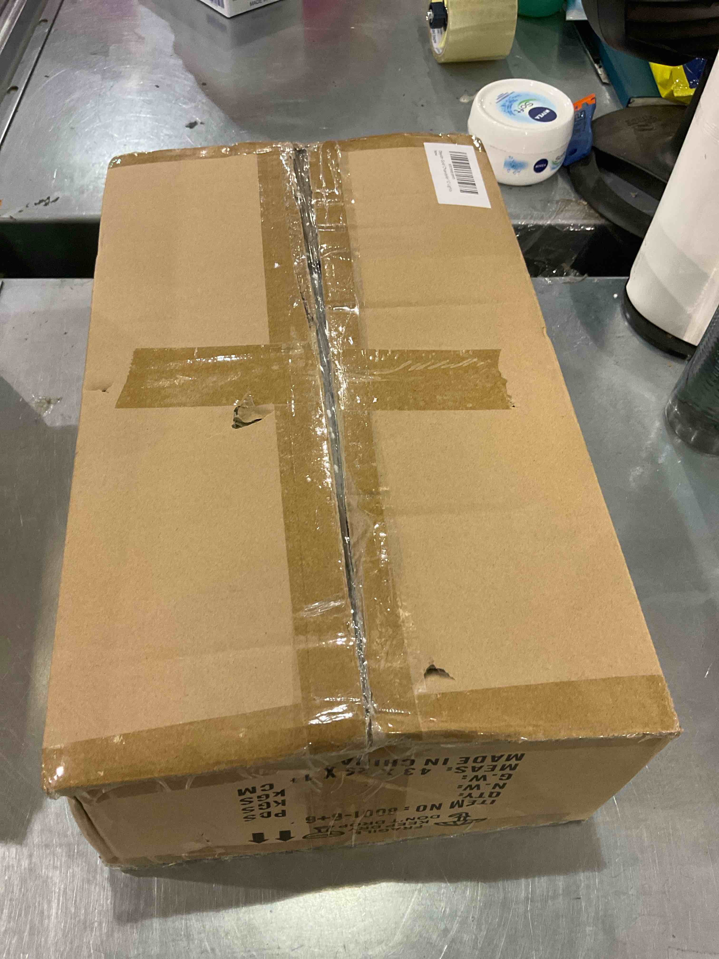 https://s3.amazonaws.com/lotting-images-prod/bidfta/EXS00823612_1700060352172.jpeg