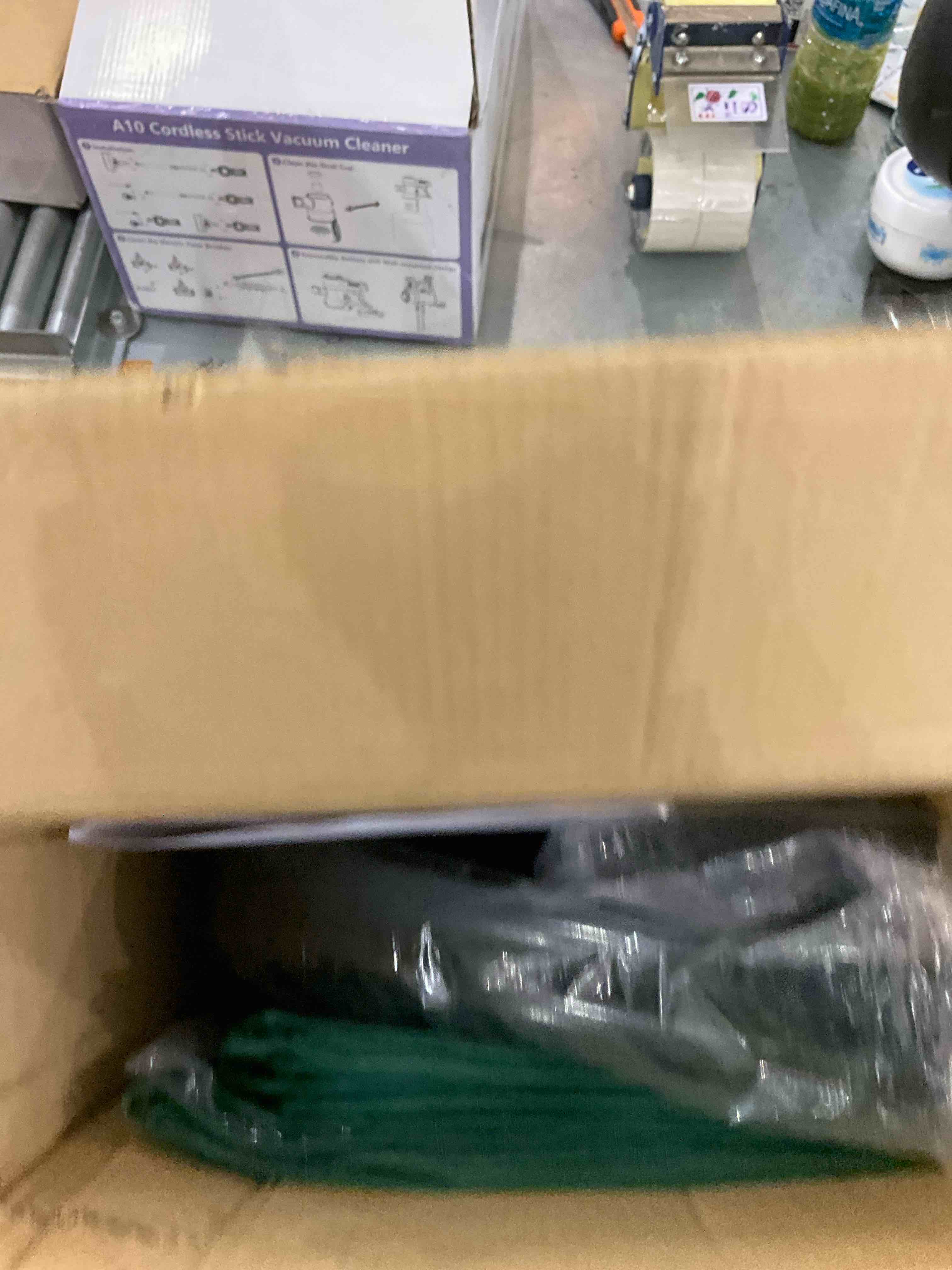 https://s3.amazonaws.com/lotting-images-prod/bidfta/EXS00823985_1700156920502.jpeg