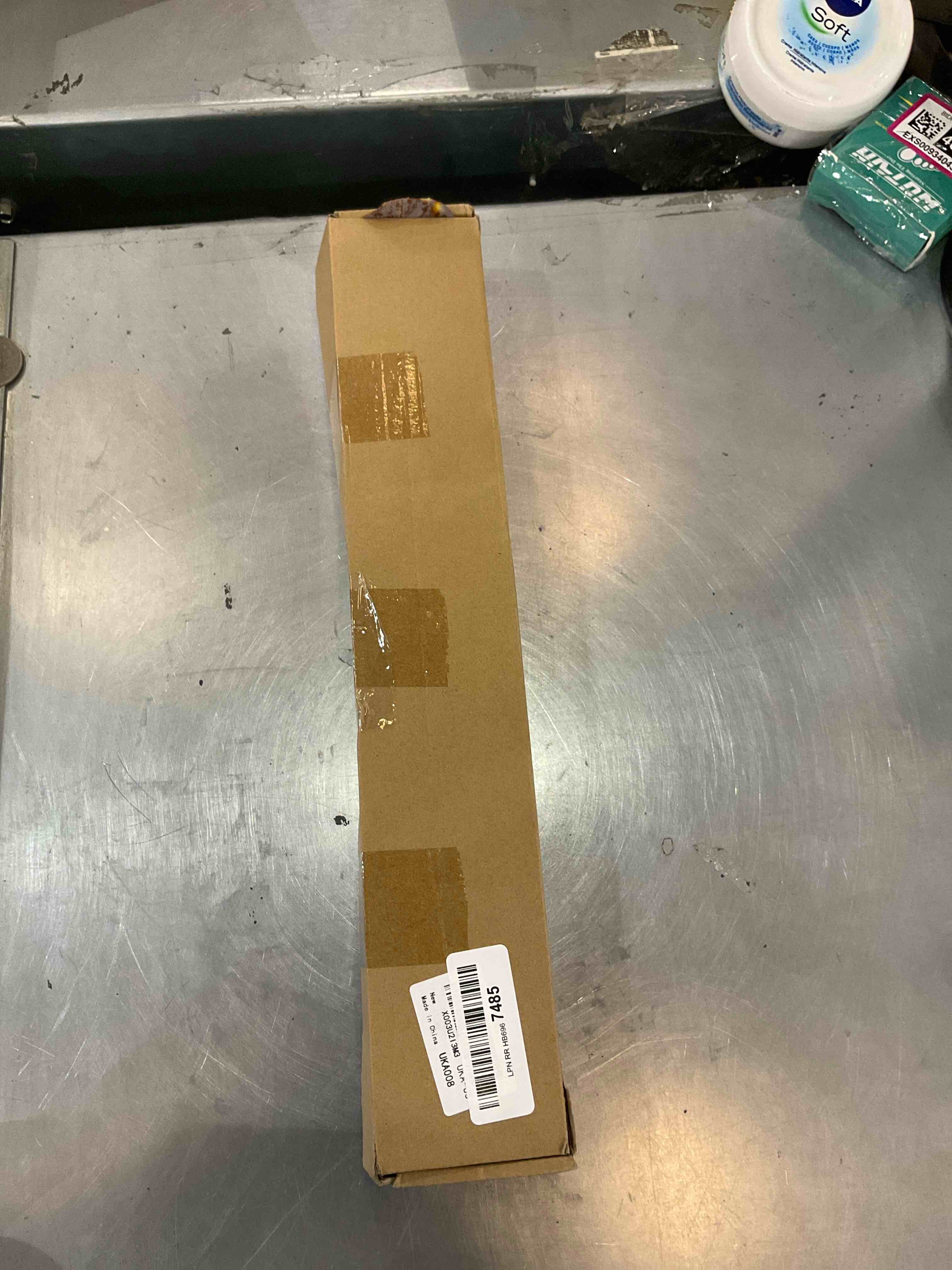 https://s3.amazonaws.com/lotting-images-prod/bidfta/EXS00824515_1699036518657.jpeg
