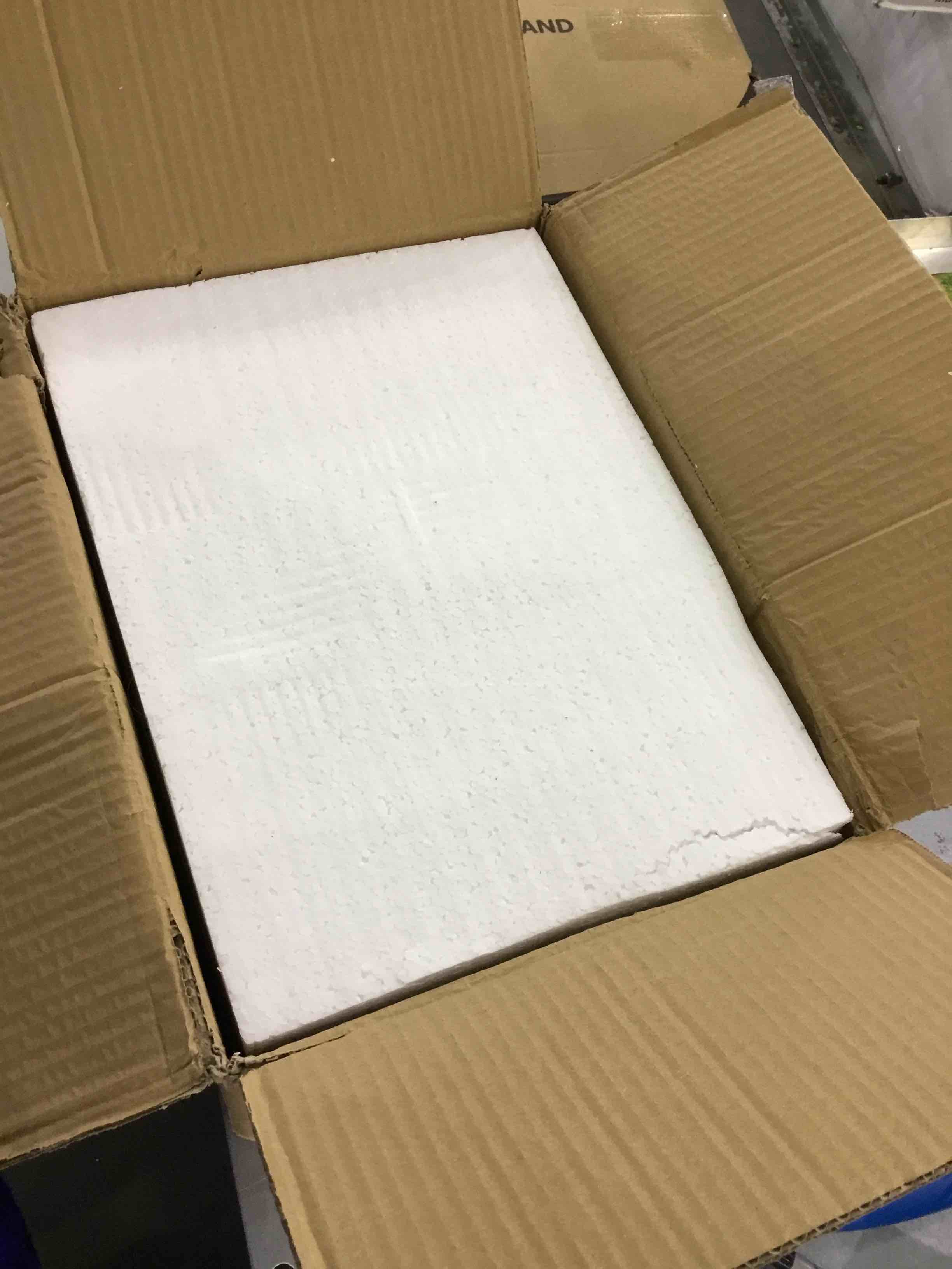 https://s3.amazonaws.com/lotting-images-prod/bidfta/EXS00825662_1699972001771.jpeg