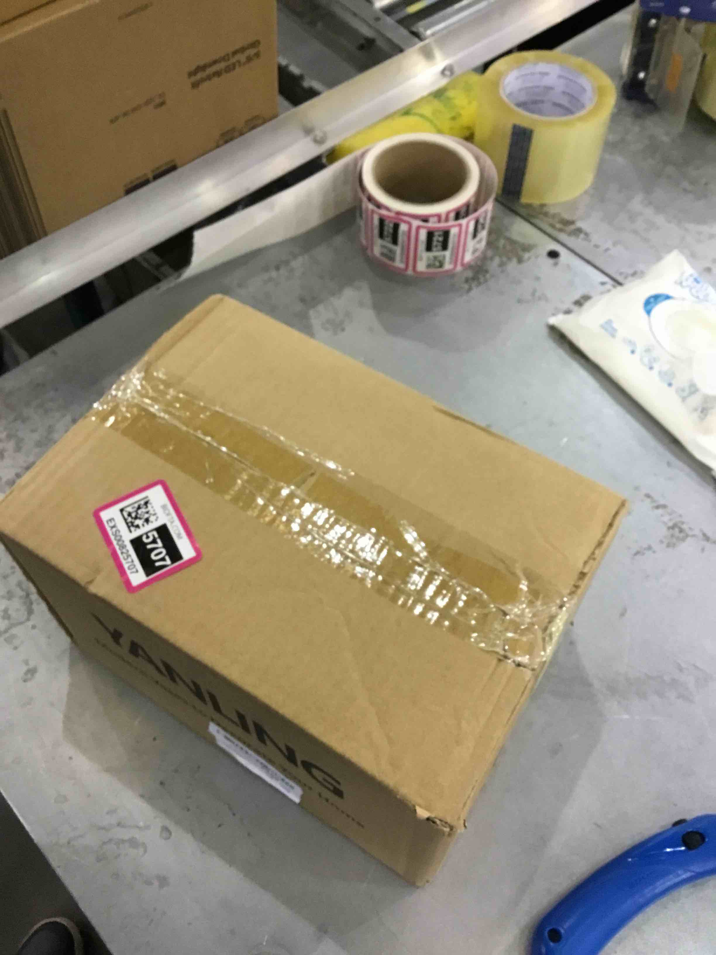 https://s3.amazonaws.com/lotting-images-prod/bidfta/EXS00825707_1699976665153.jpeg