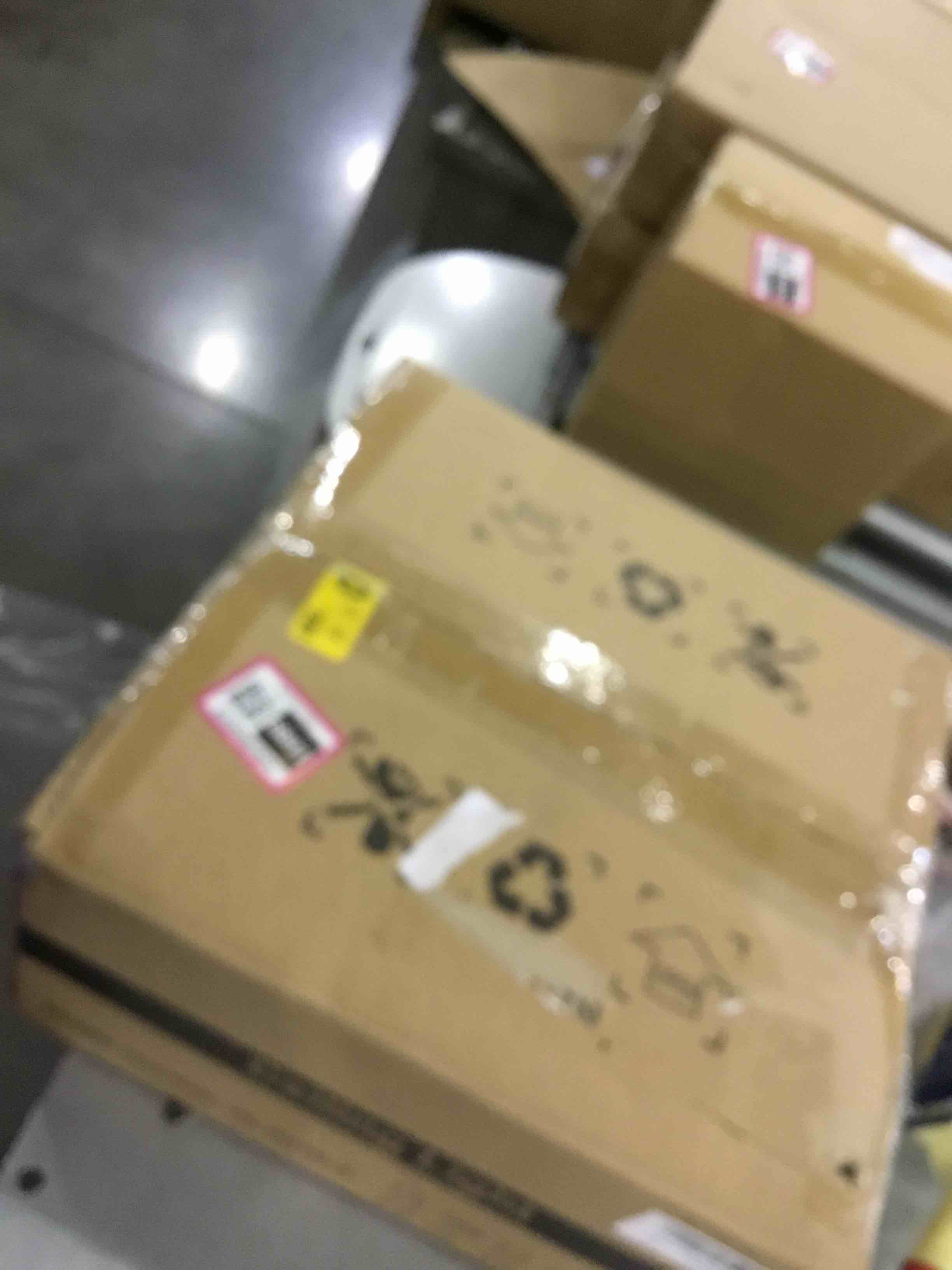 https://s3.amazonaws.com/lotting-images-prod/bidfta/EXS00825841_1699993763331.jpeg