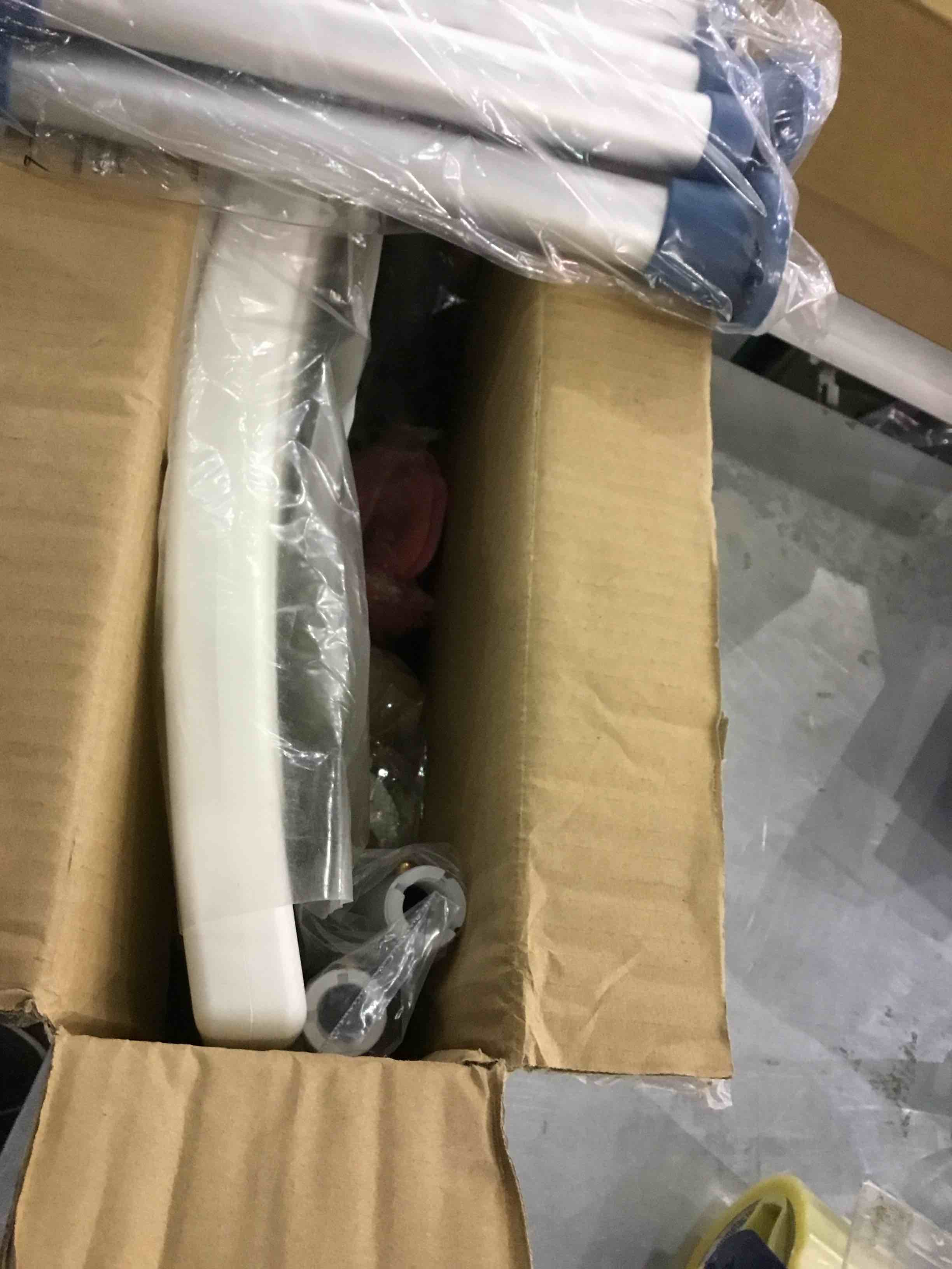 https://s3.amazonaws.com/lotting-images-prod/bidfta/EXS00825887_1700054331818.jpeg
