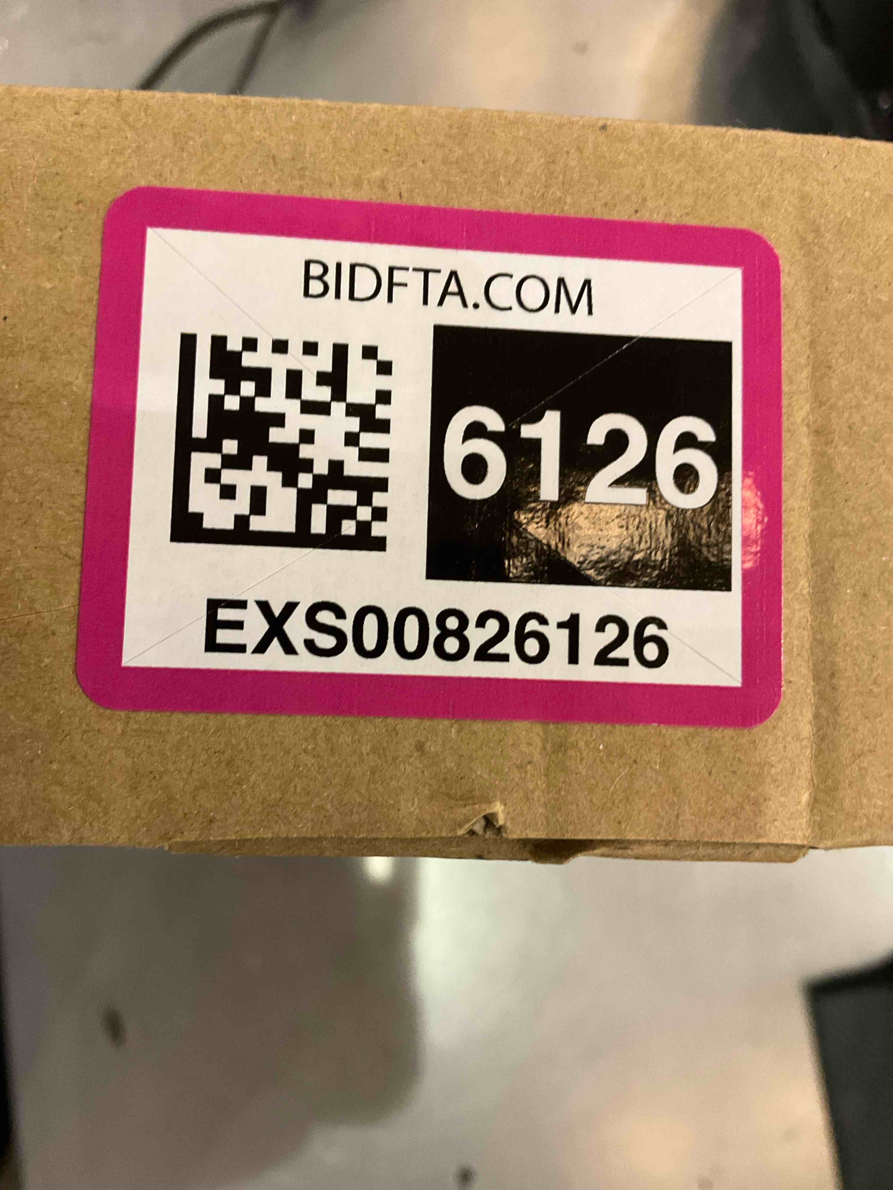 https://s3.amazonaws.com/lotting-images-prod/bidfta/EXS00826126_1699474457032.jpeg