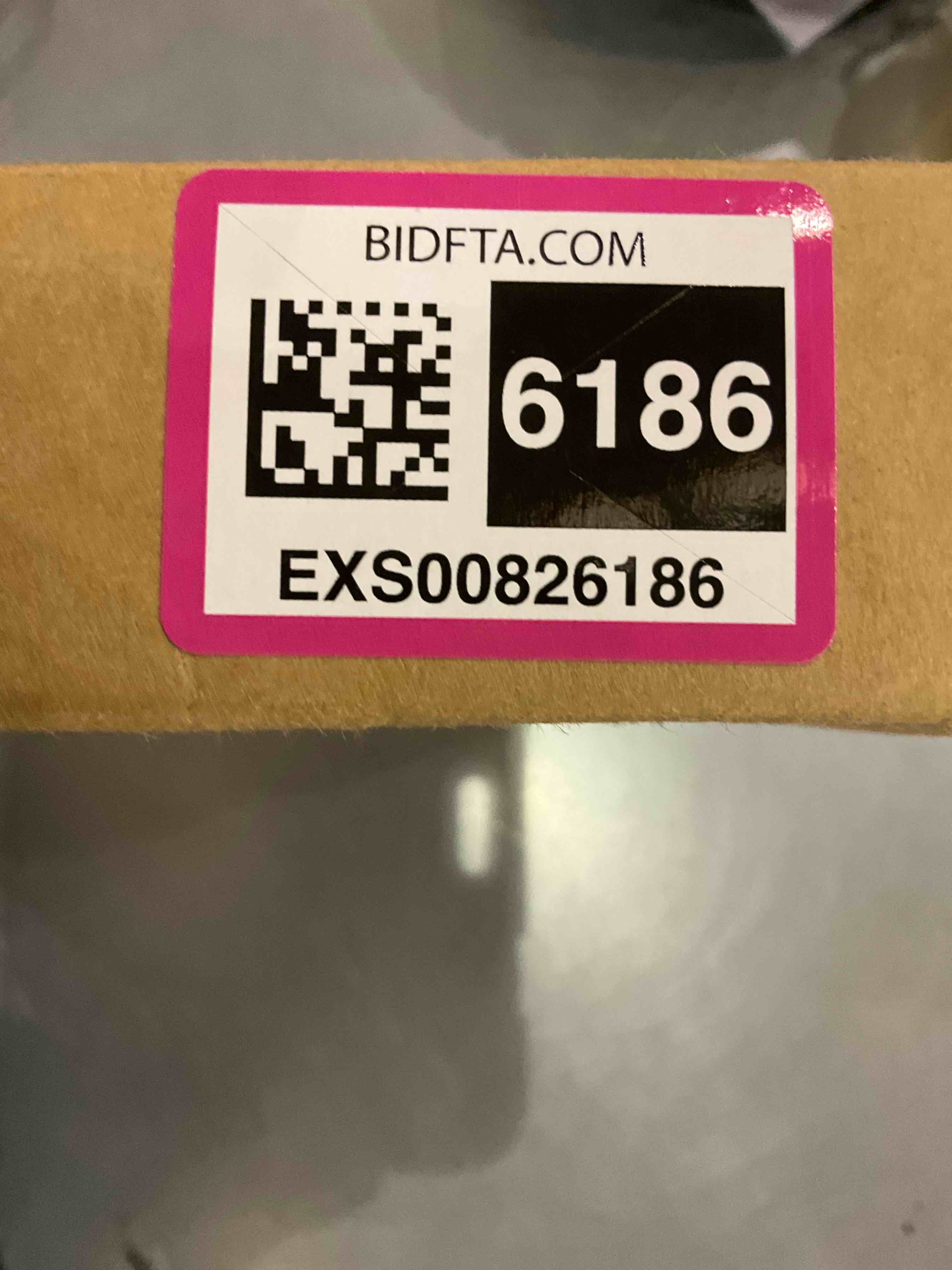 https://s3.amazonaws.com/lotting-images-prod/bidfta/EXS00826186_1699536913209.jpeg