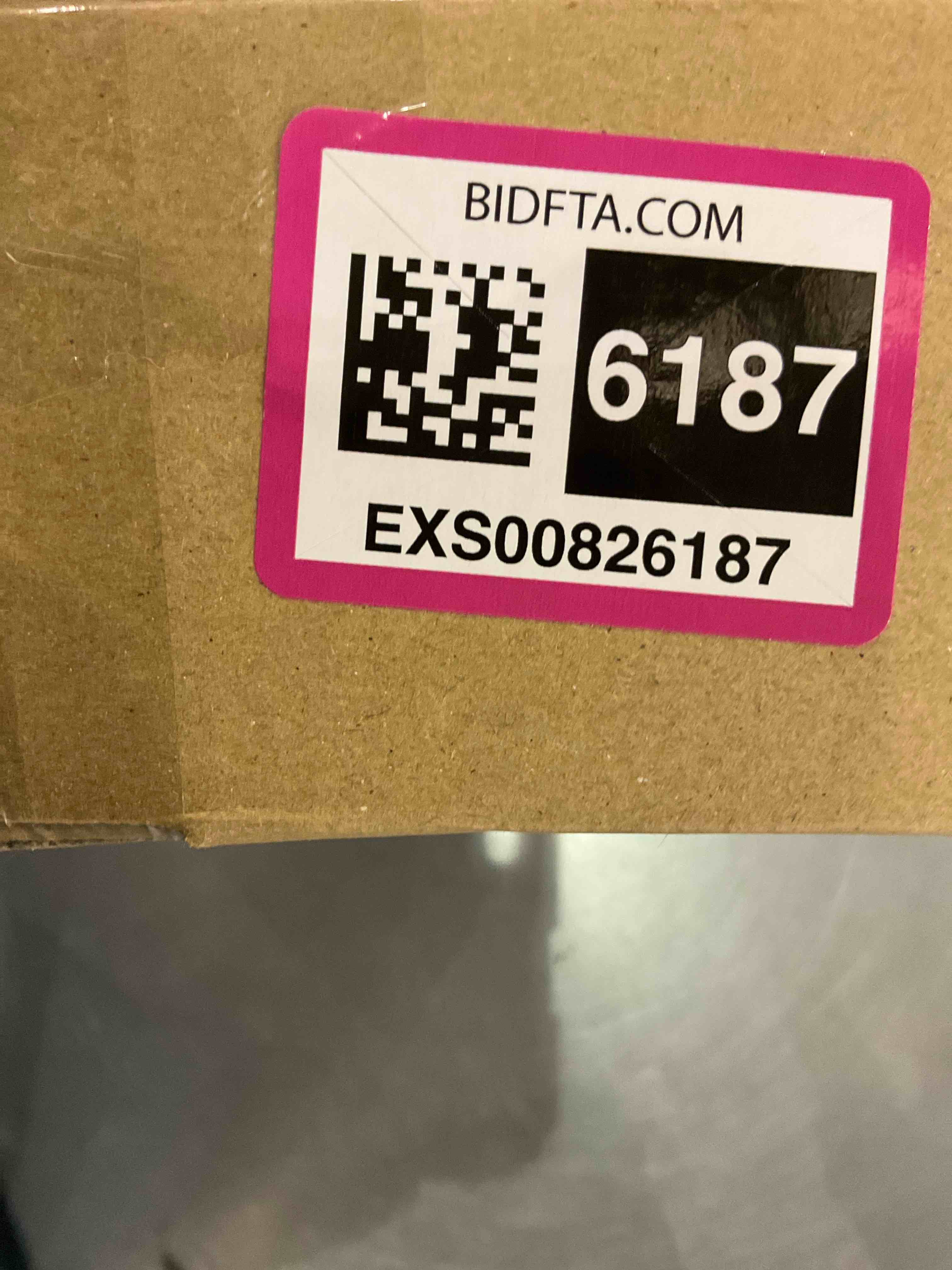 https://s3.amazonaws.com/lotting-images-prod/bidfta/EXS00826187_1699537005232.jpeg