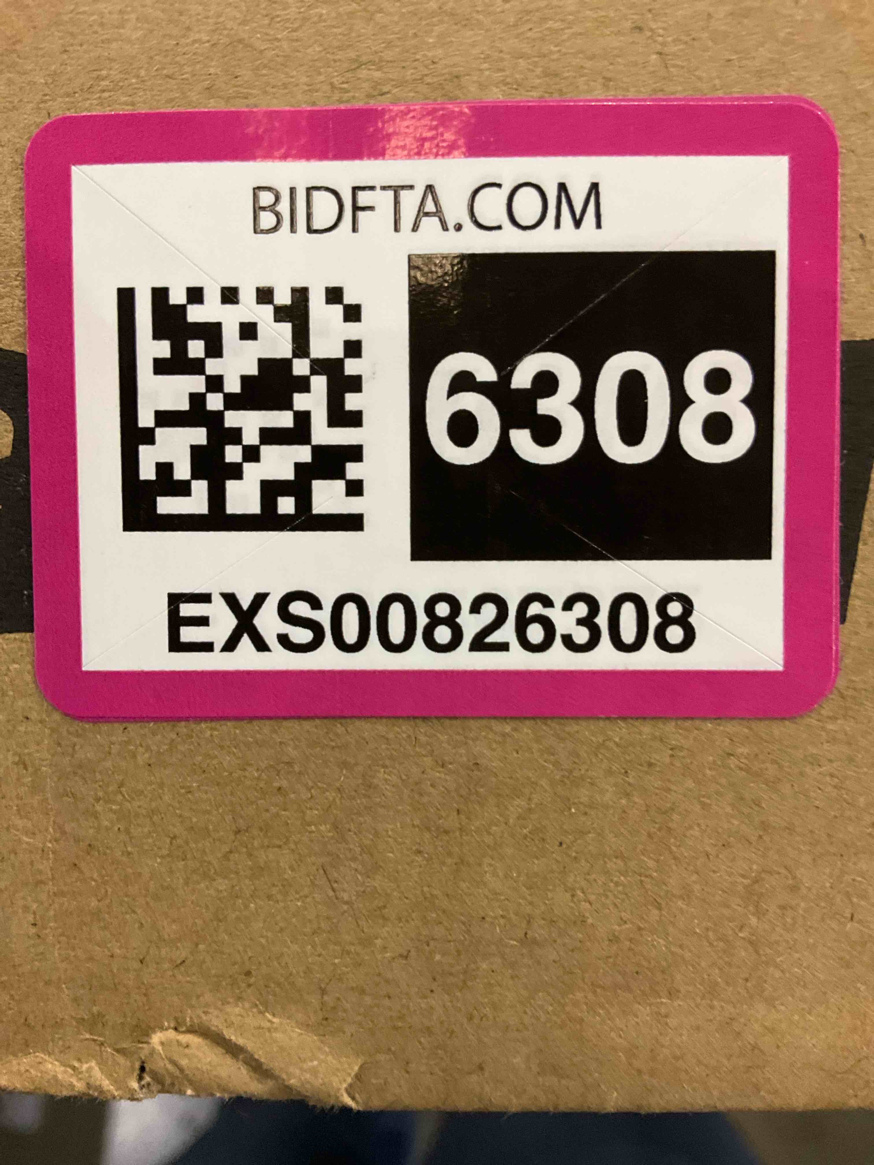 https://s3.amazonaws.com/lotting-images-prod/bidfta/EXS00826308_1699552166052.jpeg