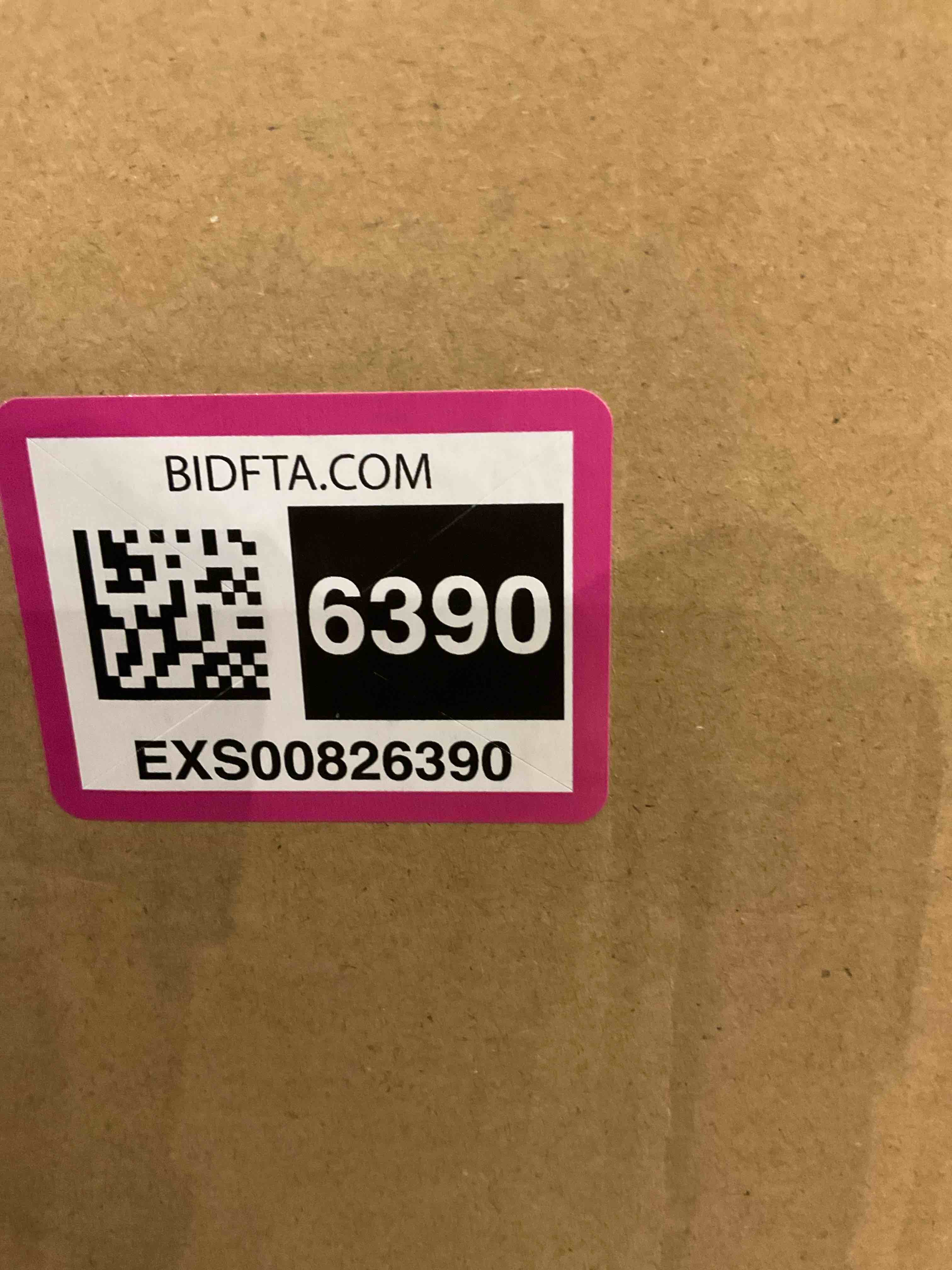 https://s3.amazonaws.com/lotting-images-prod/bidfta/EXS00826390_1699627698895.jpeg