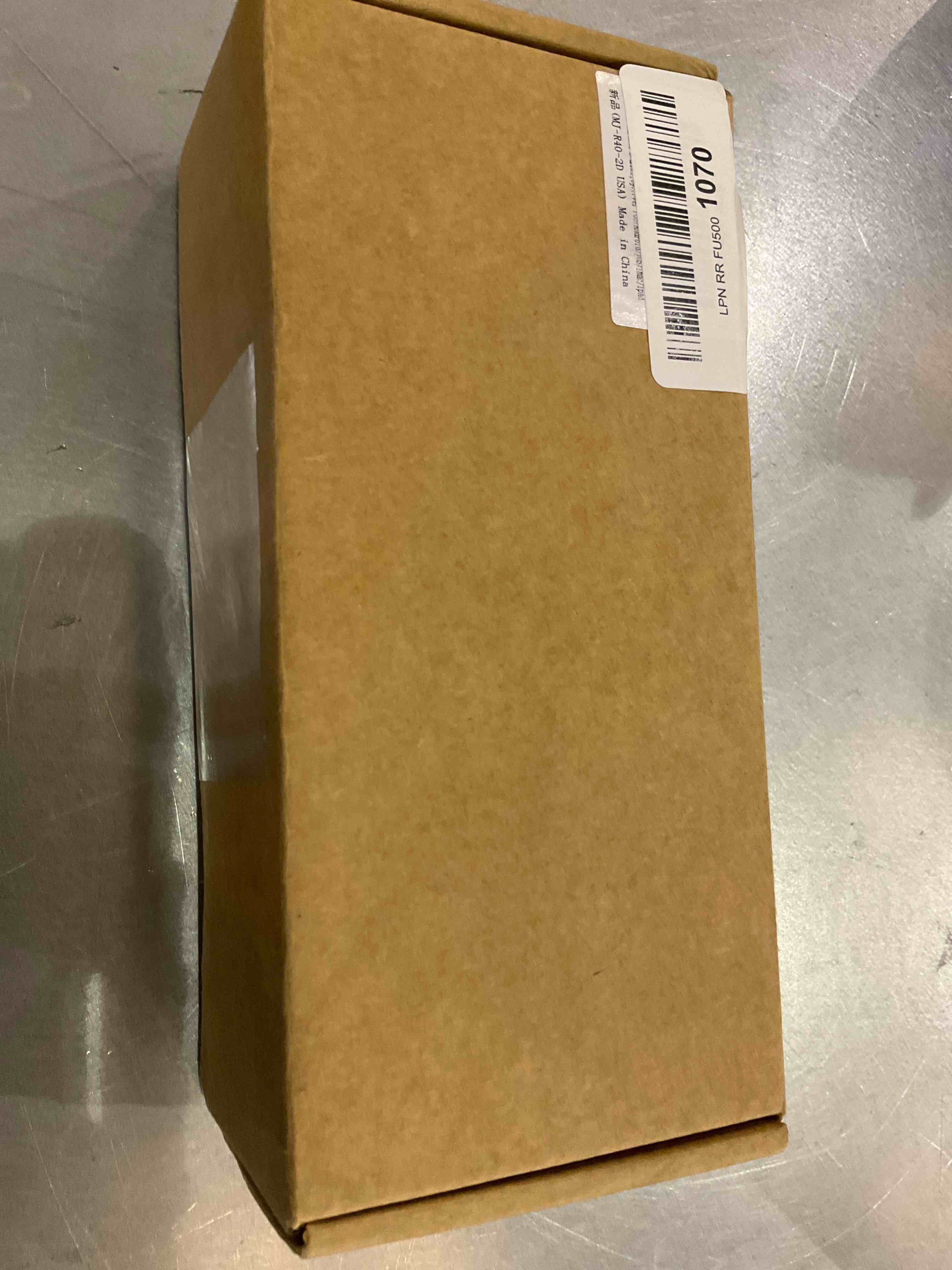 https://s3.amazonaws.com/lotting-images-prod/bidfta/EXS00826394_1699628701779.jpeg
