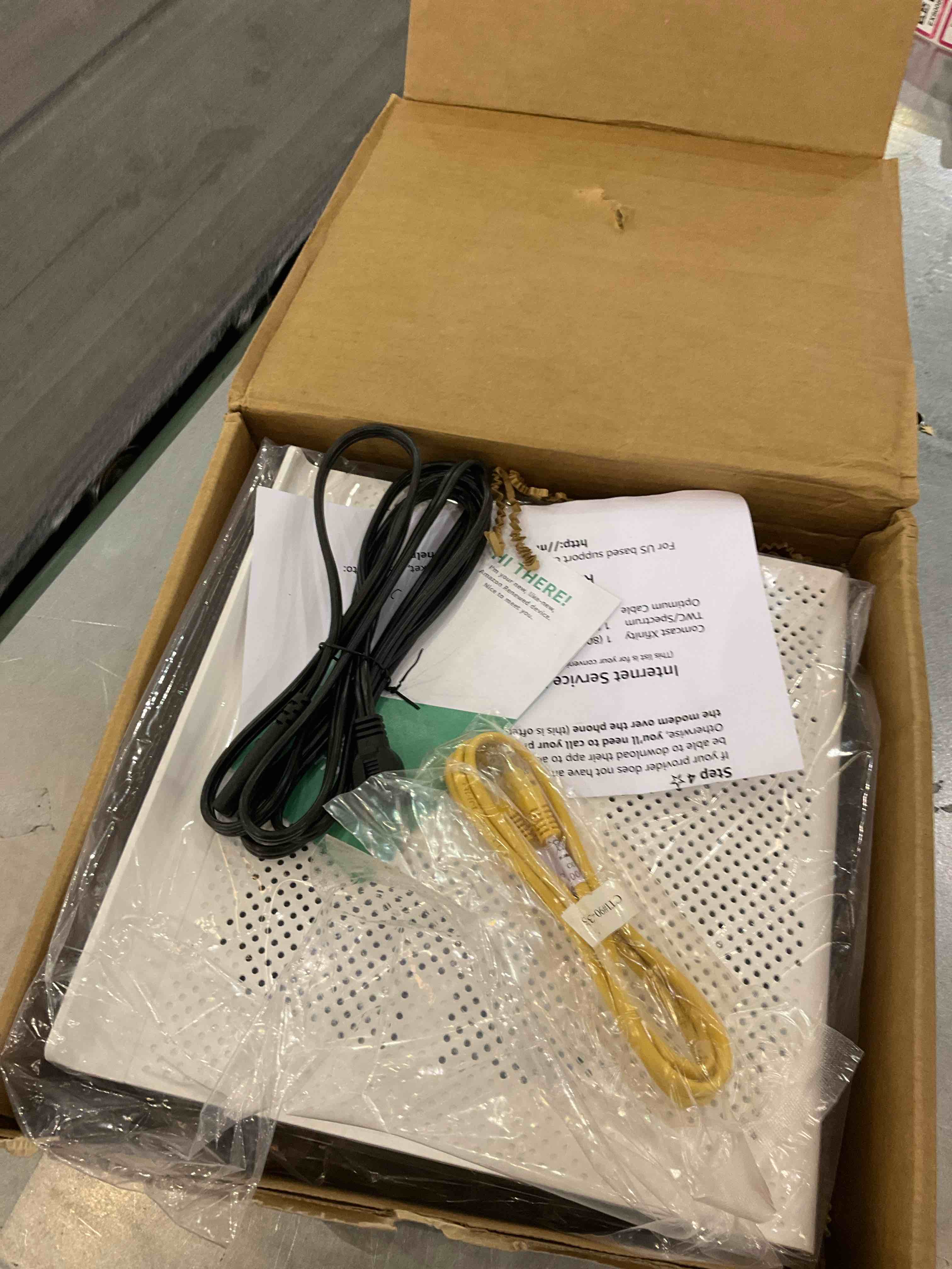 https://s3.amazonaws.com/lotting-images-prod/bidfta/EXS00827027_1699475024765.jpeg
