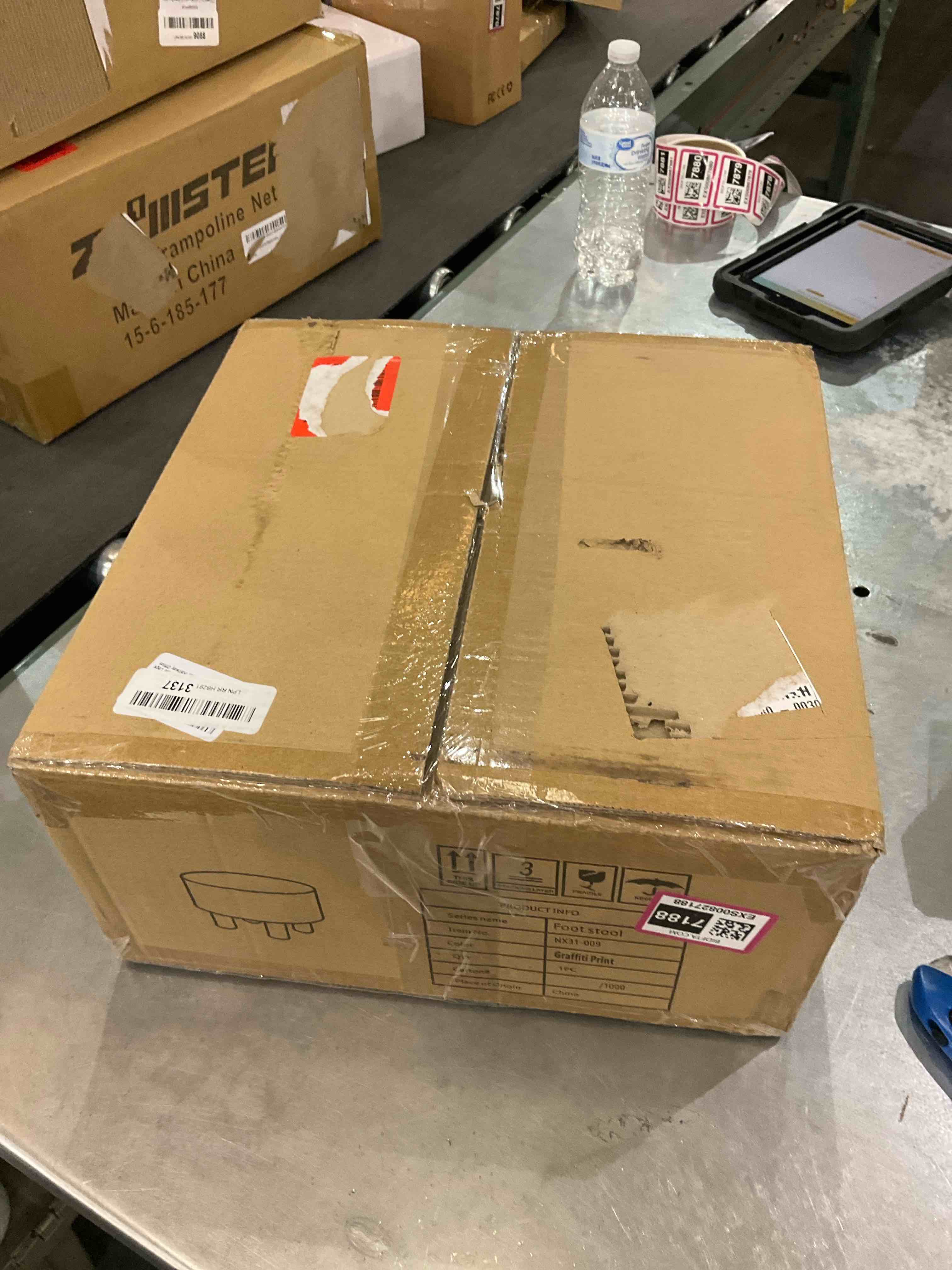 https://s3.amazonaws.com/lotting-images-prod/bidfta/EXS00827188_1699547946907.jpeg