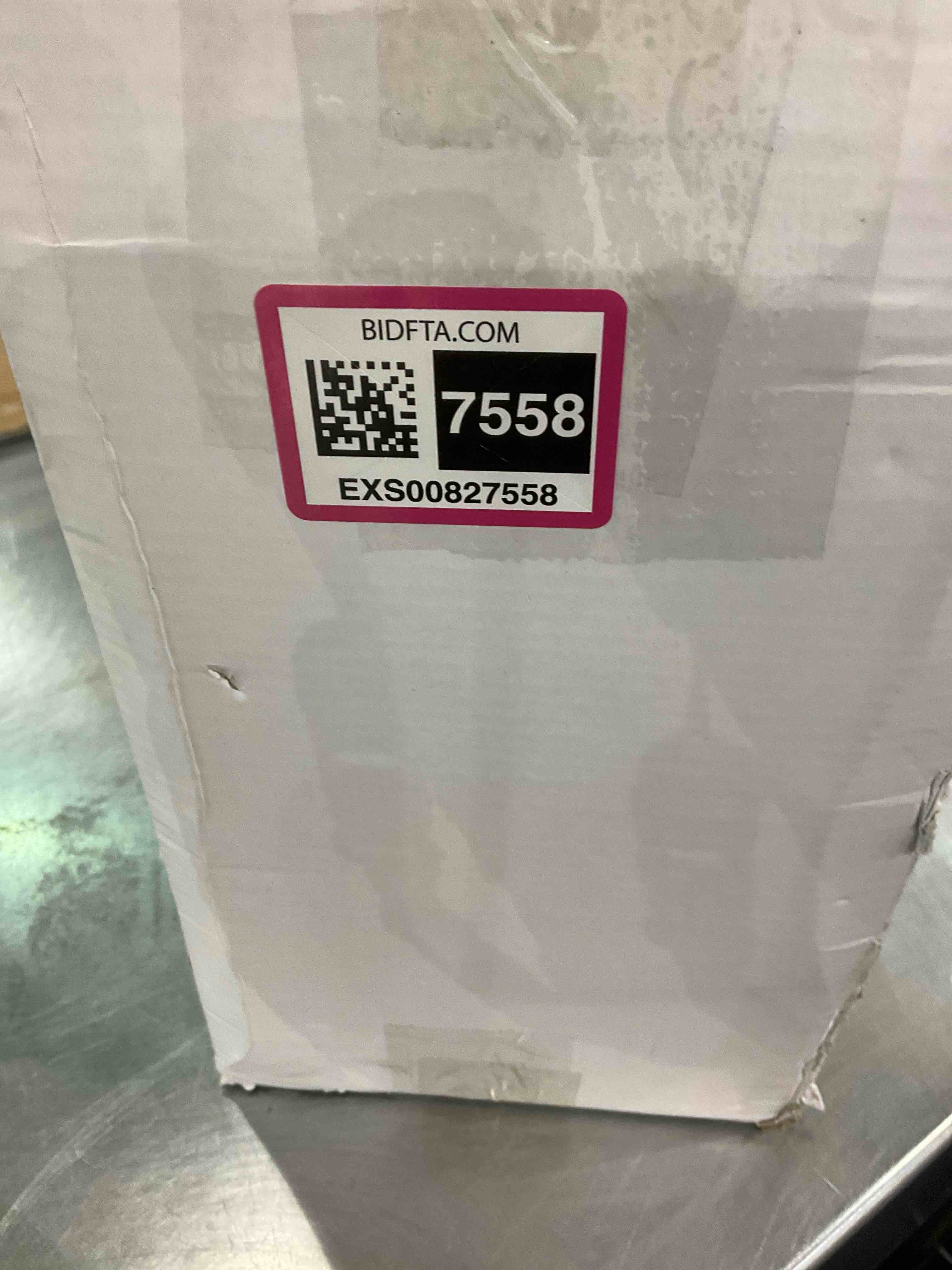 https://s3.amazonaws.com/lotting-images-prod/bidfta/EXS00827558_1699449611461.jpeg