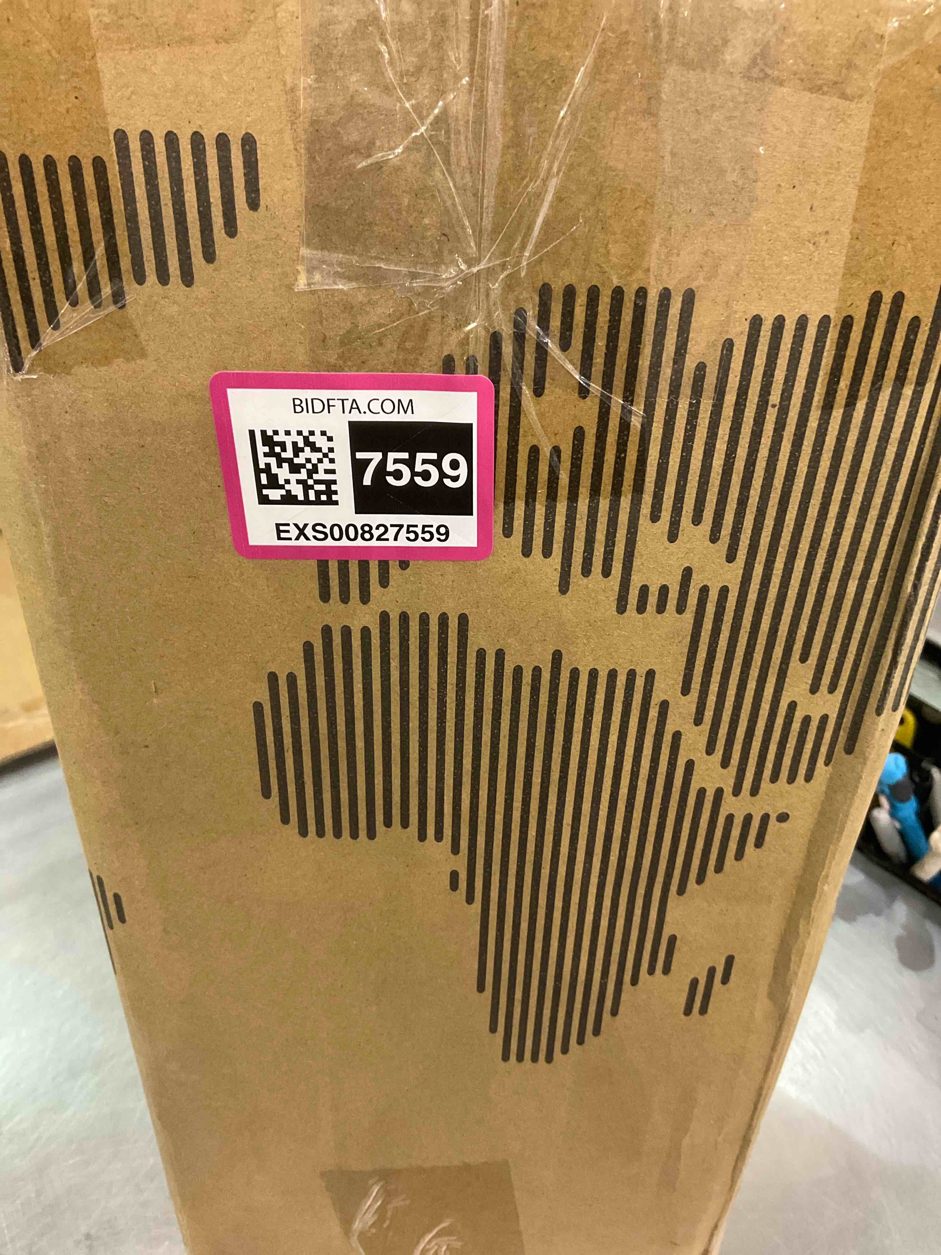 https://s3.amazonaws.com/lotting-images-prod/bidfta/EXS00827559_1699449721922.jpeg