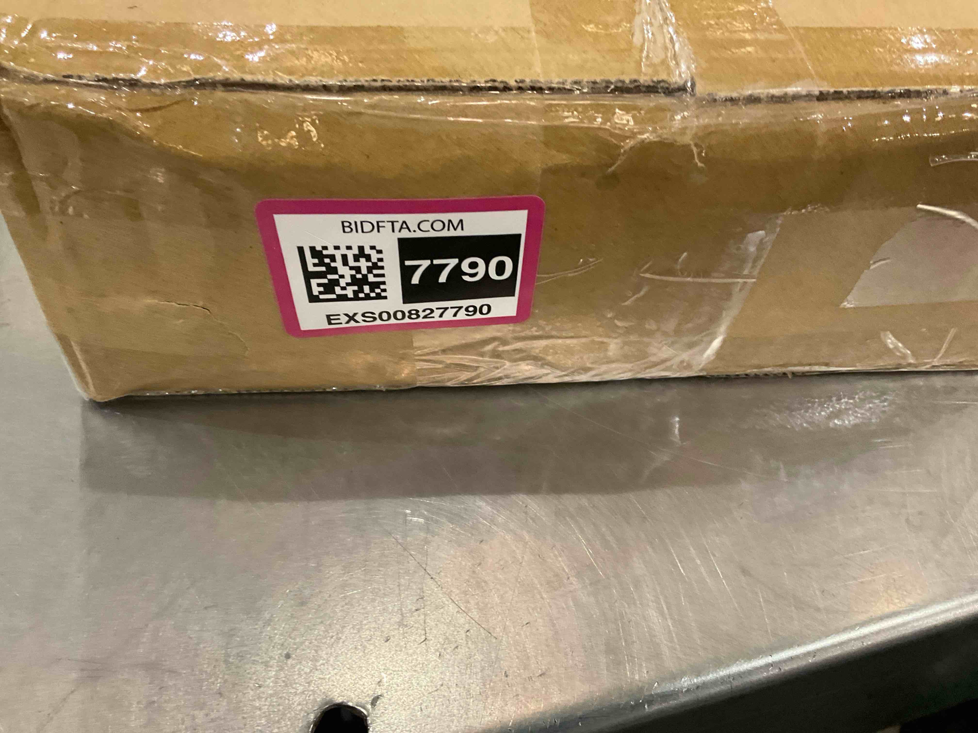 https://s3.amazonaws.com/lotting-images-prod/bidfta/EXS00827790_1699630461489.jpeg