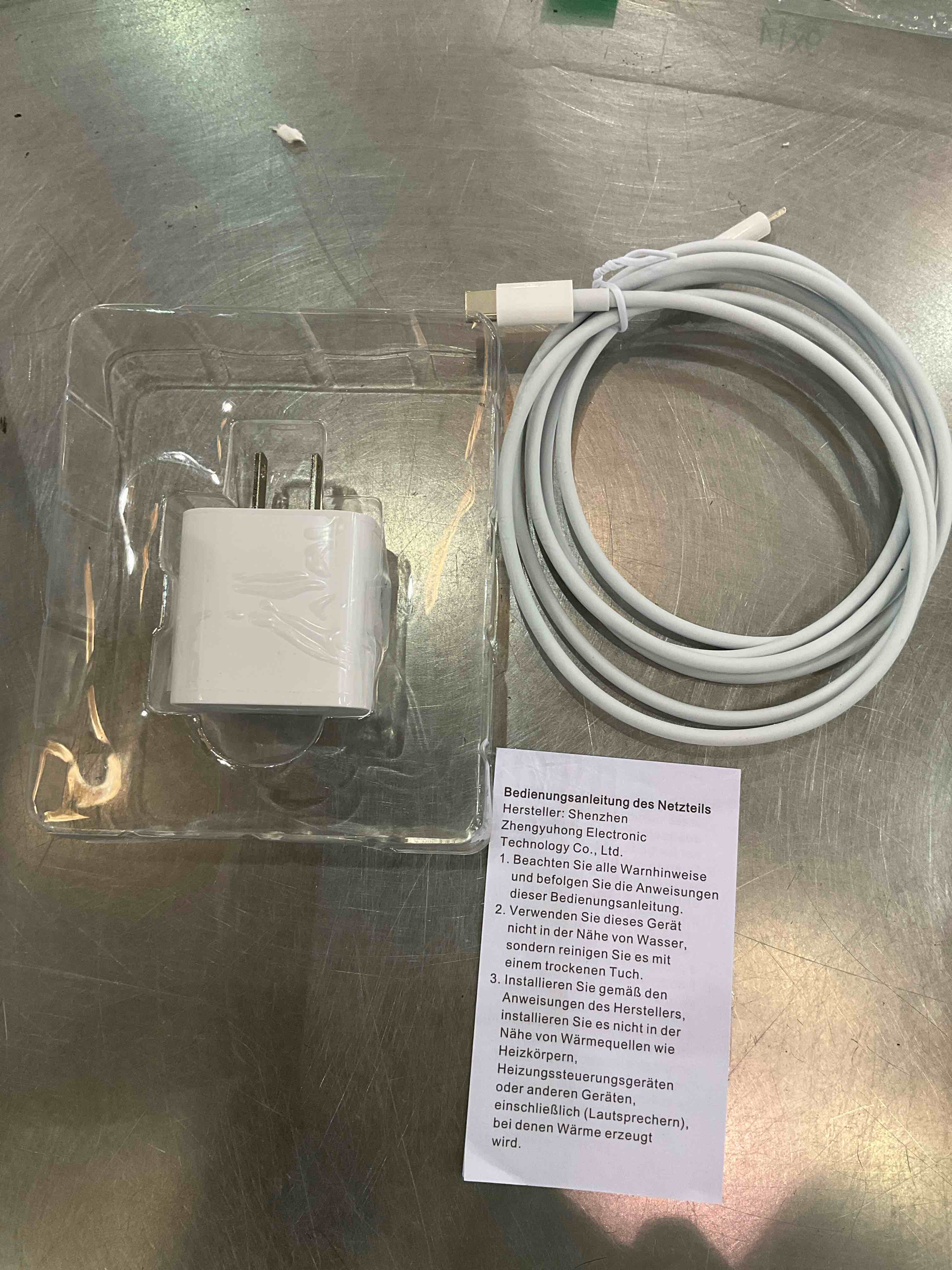 https://s3.amazonaws.com/lotting-images-prod/bidfta/EXS00827908_1699894629134.jpeg