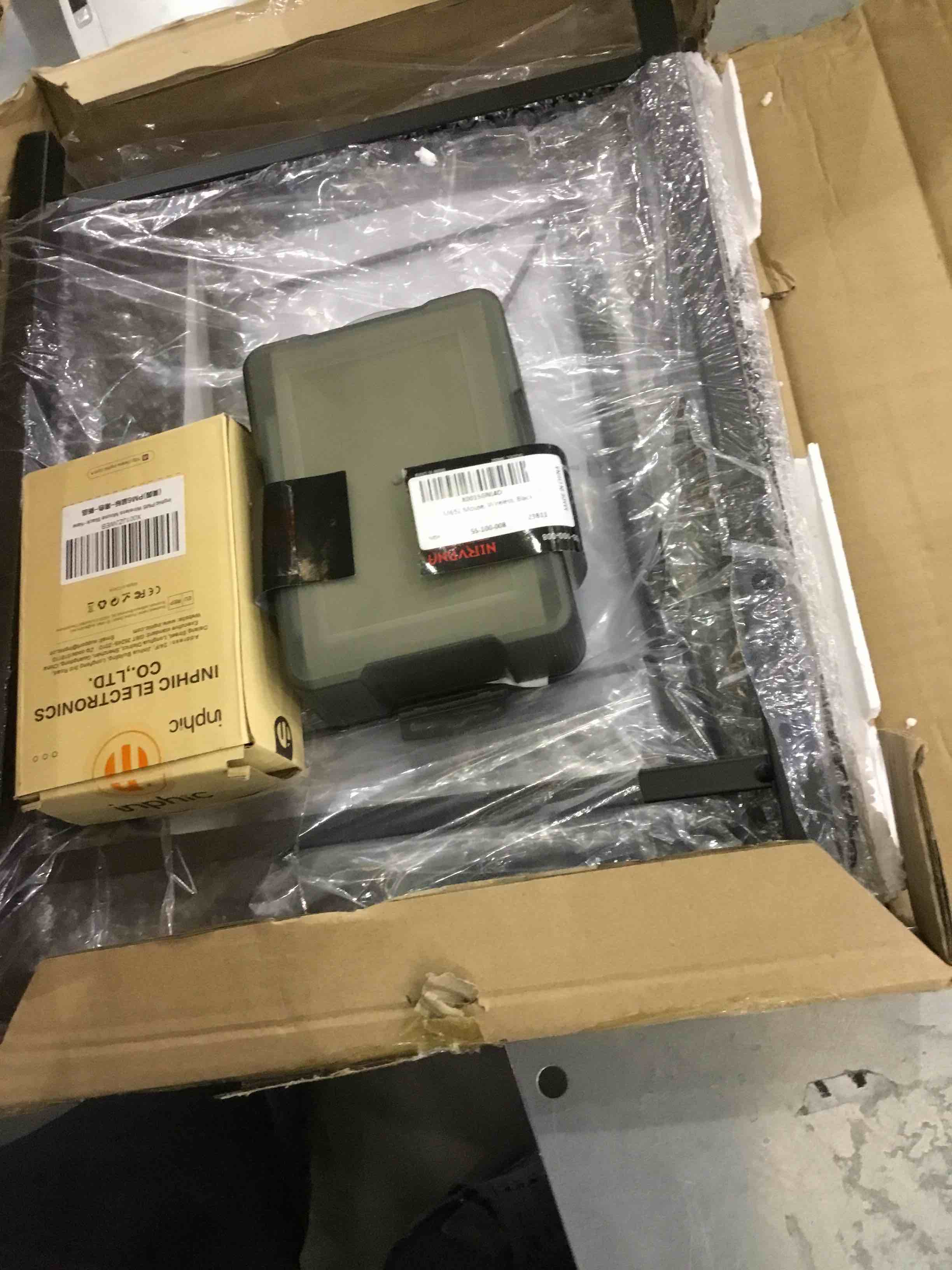 https://s3.amazonaws.com/lotting-images-prod/bidfta/EXS00828041_1700076544590.jpeg