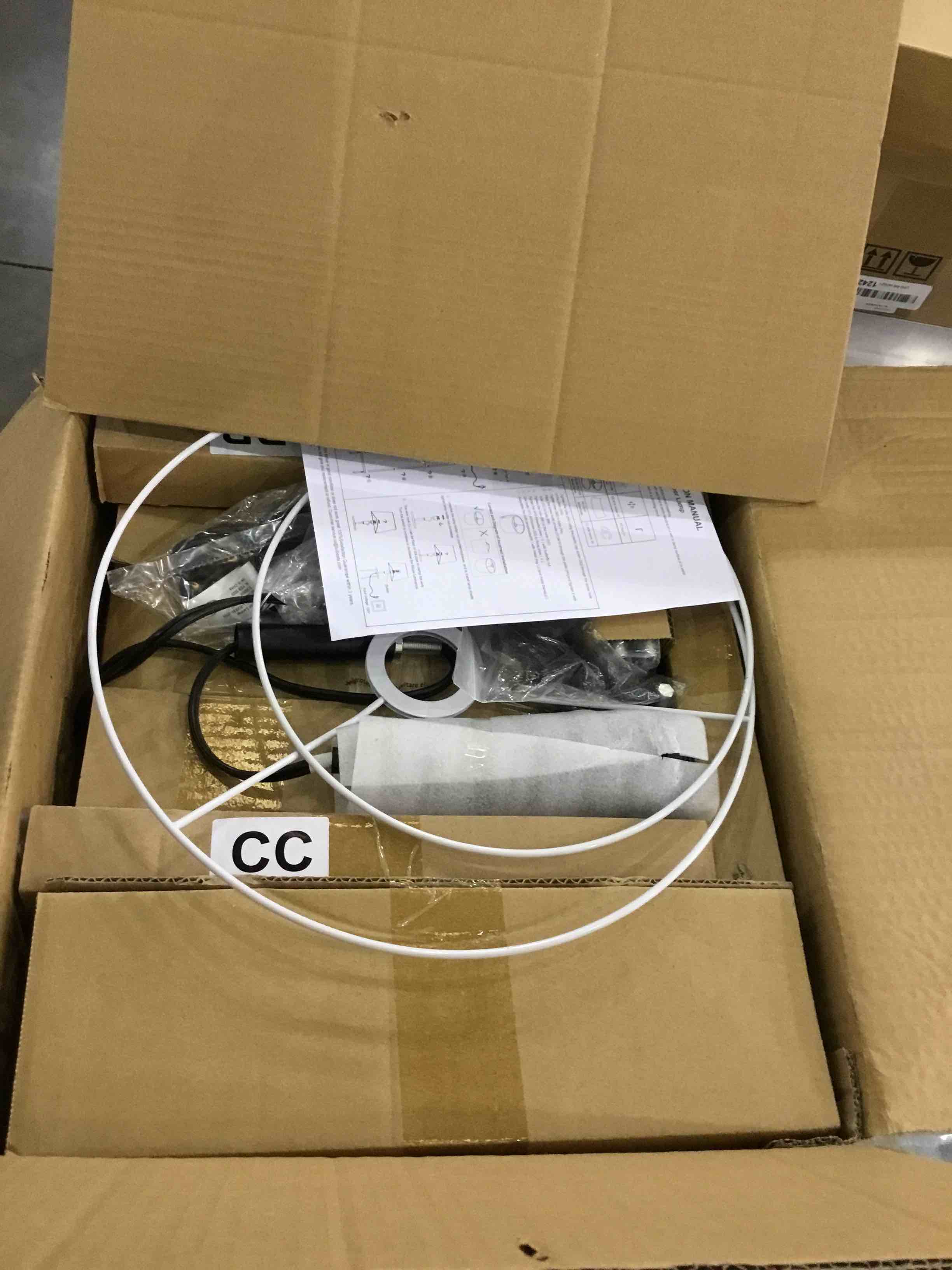 https://s3.amazonaws.com/lotting-images-prod/bidfta/EXS00828169_1700146016330.jpeg