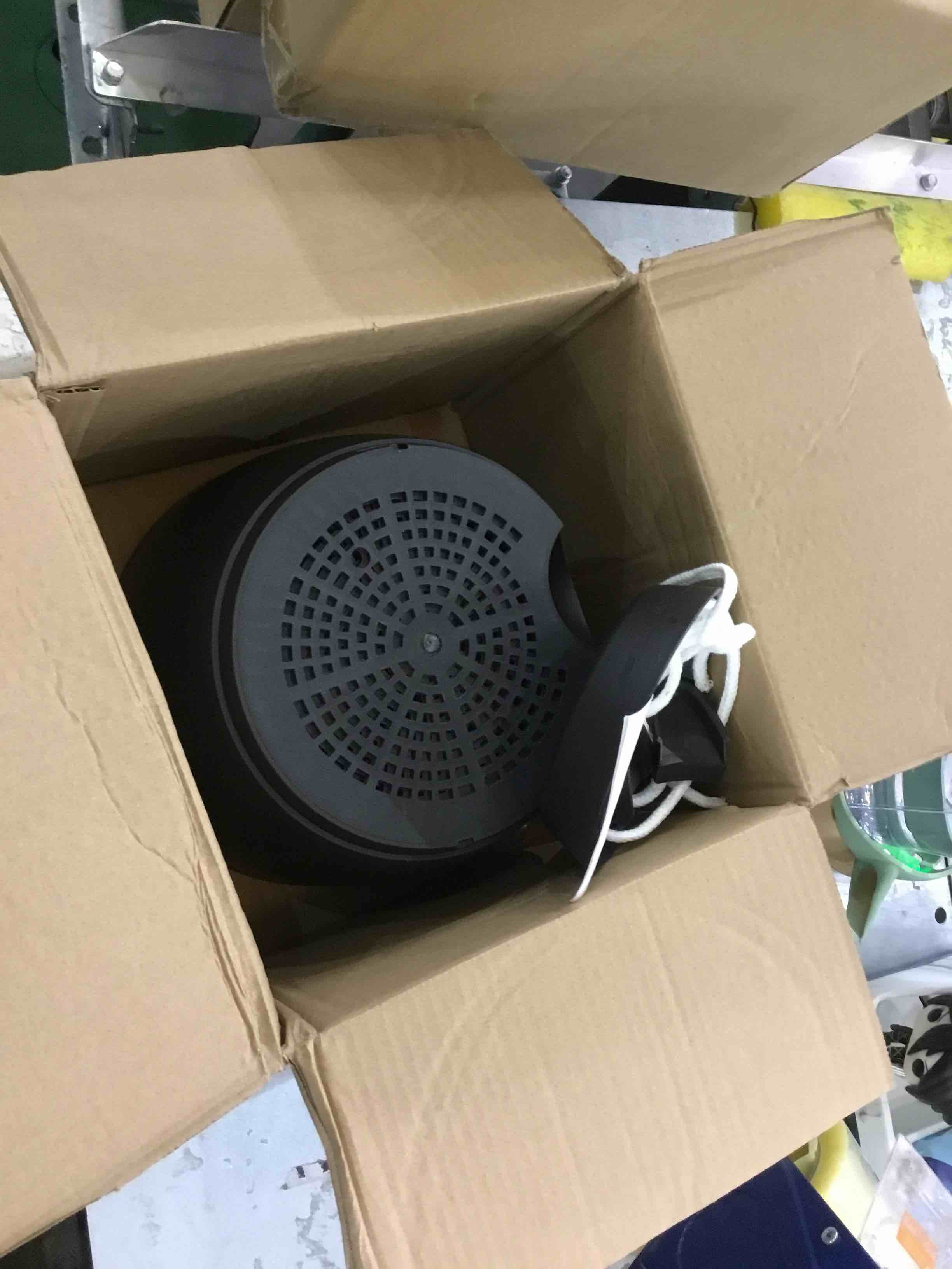 https://s3.amazonaws.com/lotting-images-prod/bidfta/EXS00828283_1700159007106.jpeg
