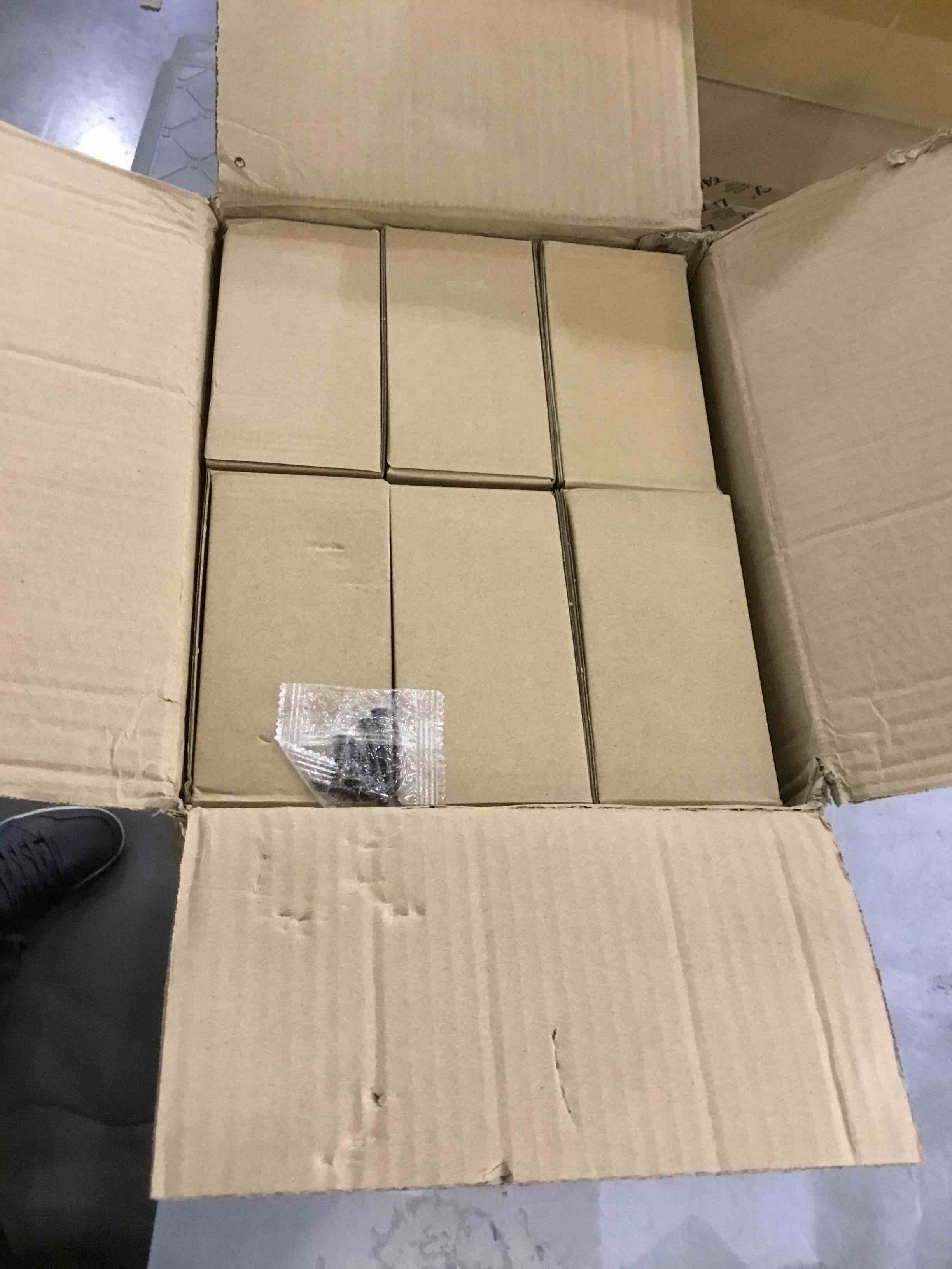 https://s3.amazonaws.com/lotting-images-prod/bidfta/EXS00828309_1700163051489.jpeg