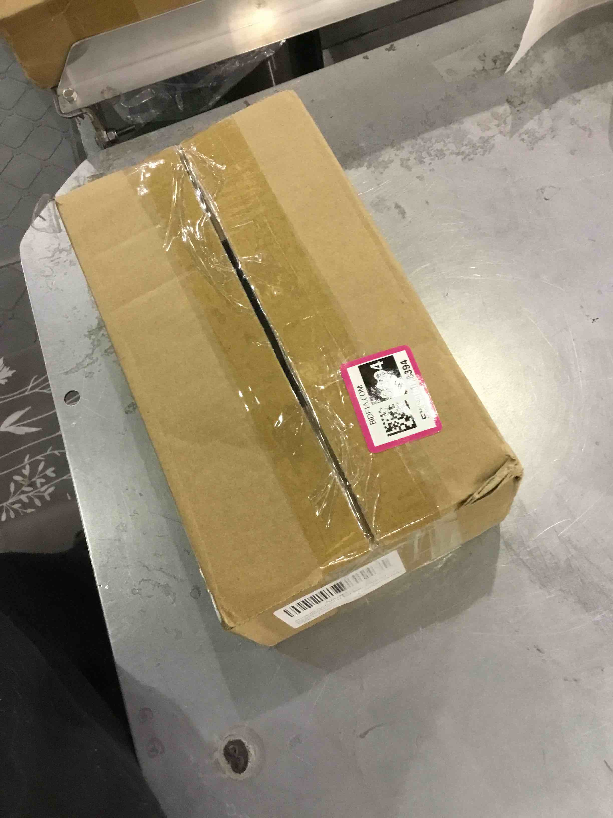 https://s3.amazonaws.com/lotting-images-prod/bidfta/EXS00828394_1700226934774.jpeg