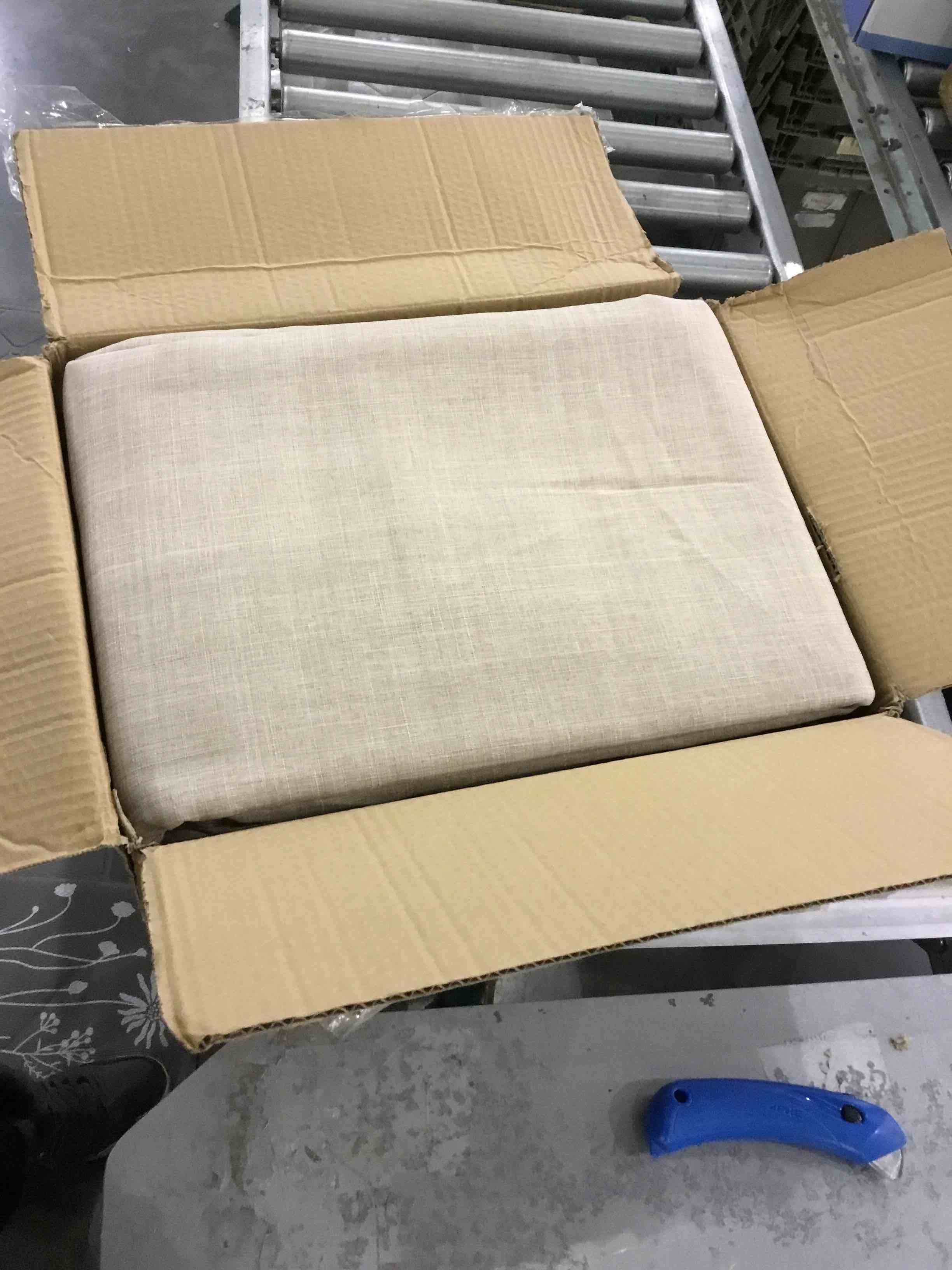 https://s3.amazonaws.com/lotting-images-prod/bidfta/EXS00828451_1700237758446.jpeg