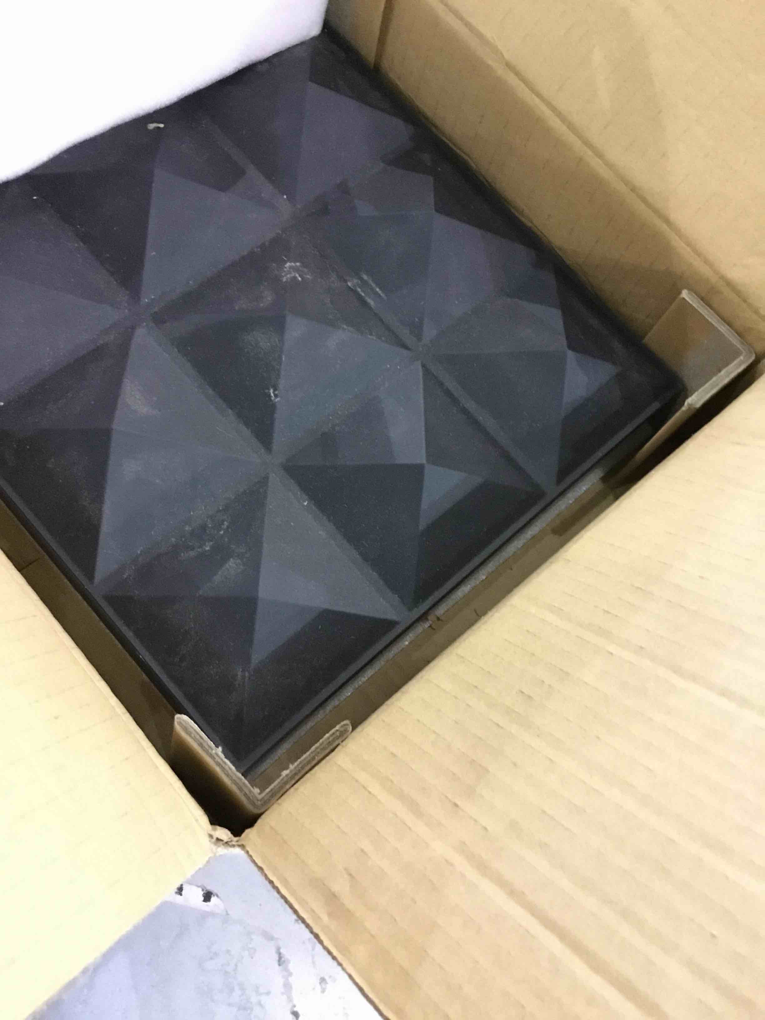https://s3.amazonaws.com/lotting-images-prod/bidfta/EXS00828480_1700241320467.jpeg