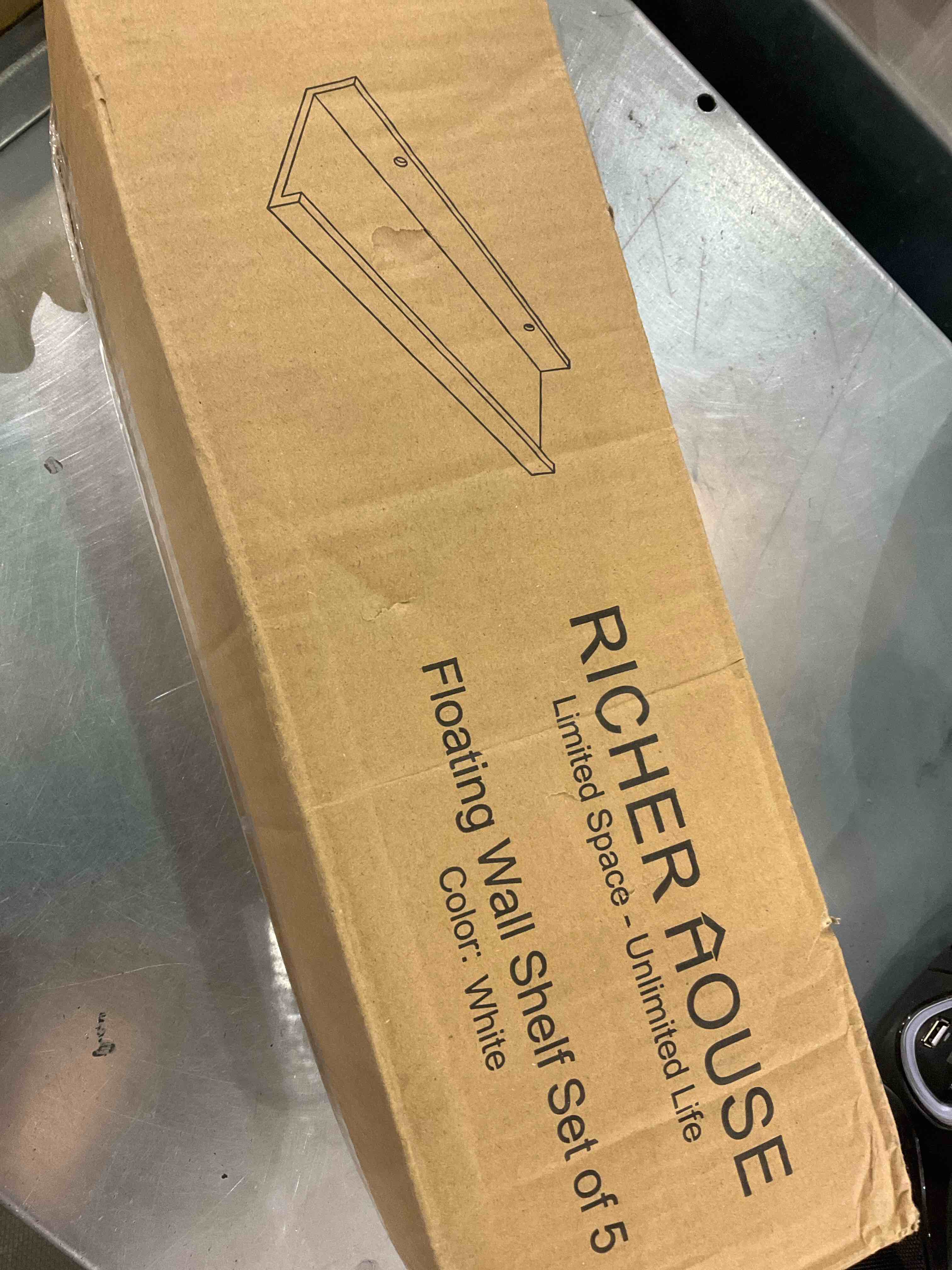 https://s3.amazonaws.com/lotting-images-prod/bidfta/EXS00828565_1700064996555.jpeg