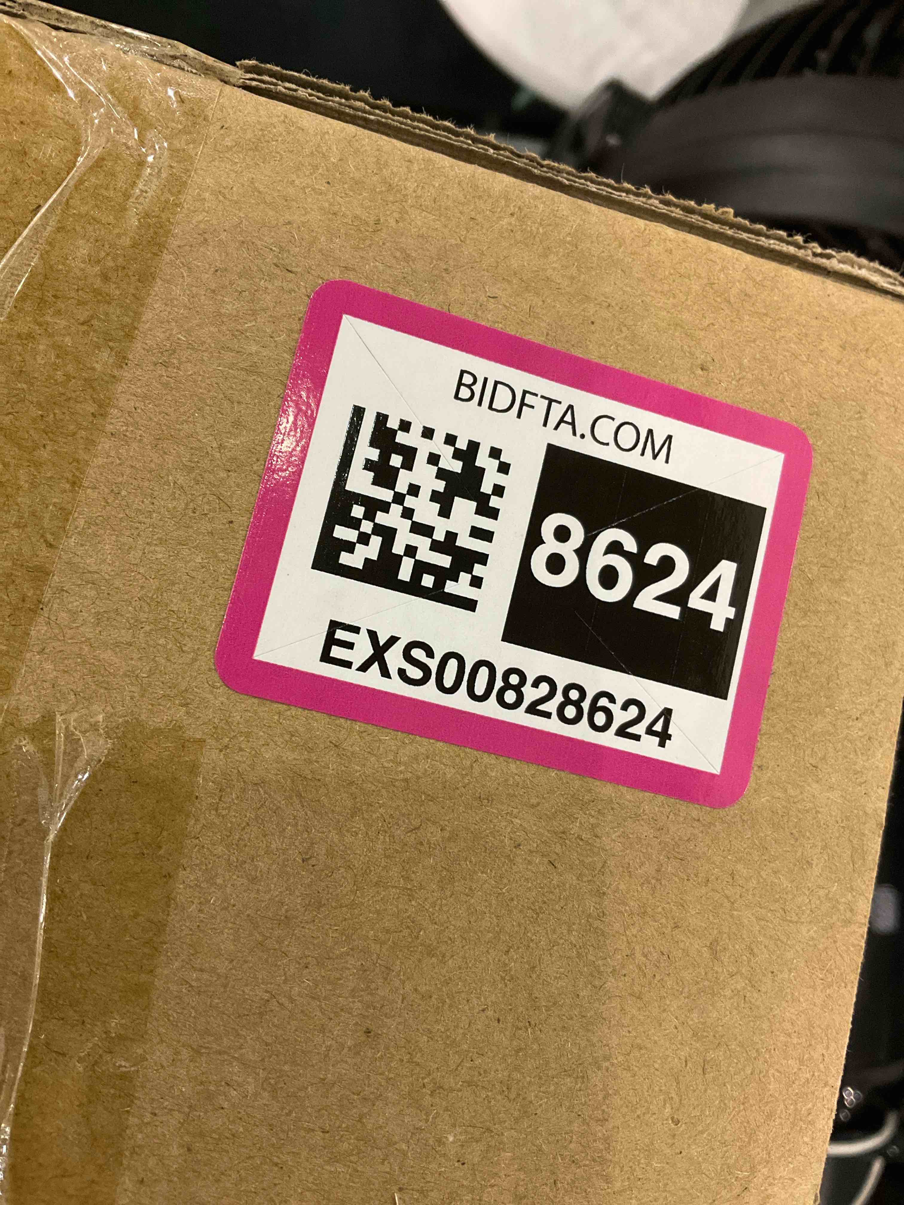 https://s3.amazonaws.com/lotting-images-prod/bidfta/EXS00828624_1700137502387.jpeg